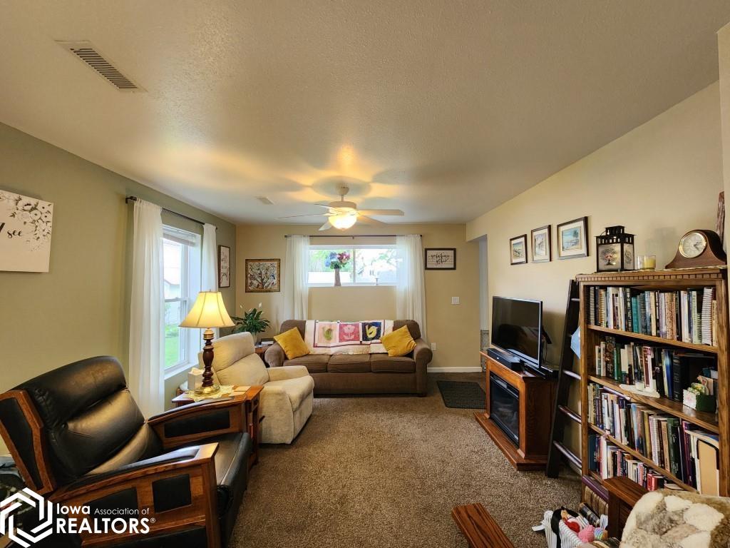 610 N Jefferson Avenue, Mason City, Iowa image 8