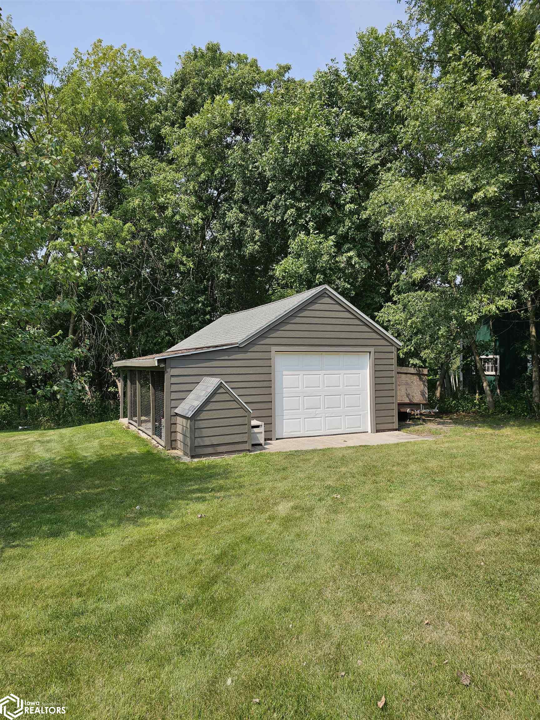 1002 S Western Street, Lake Mills, Iowa image 21
