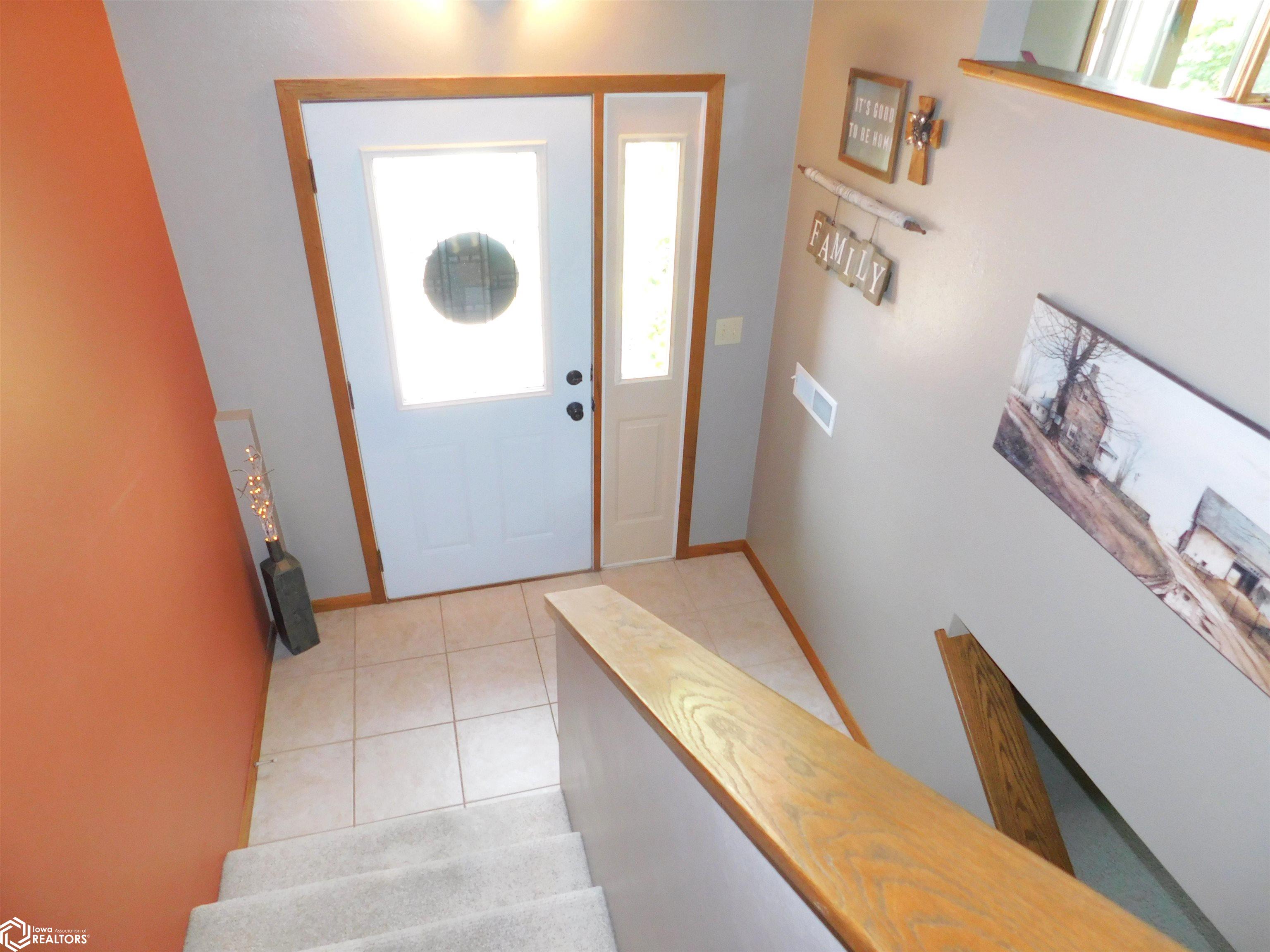 2201 Bel Aire Drive, Denison, Iowa image 2