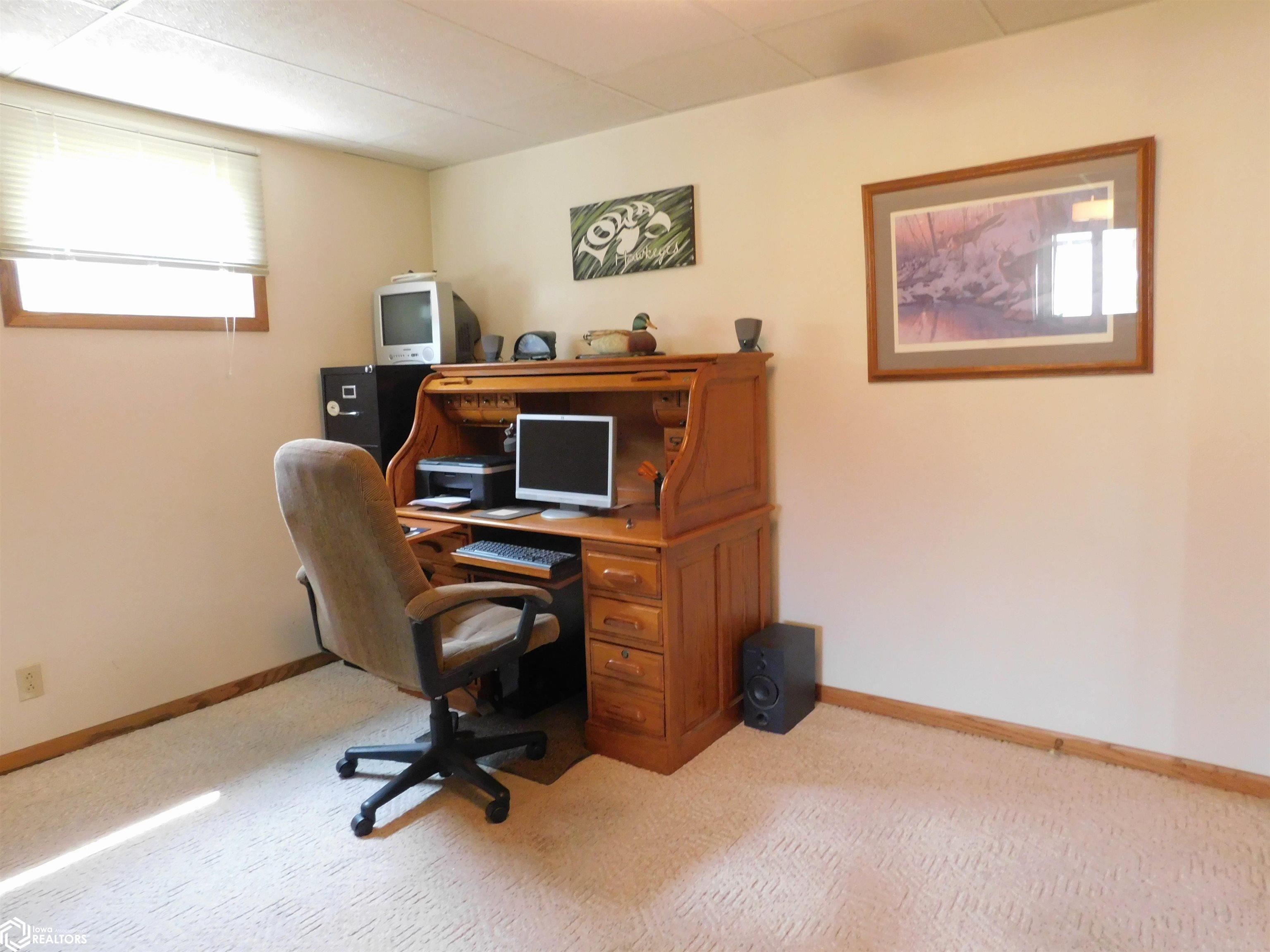 2201 Bel Aire Drive, Denison, Iowa image 13