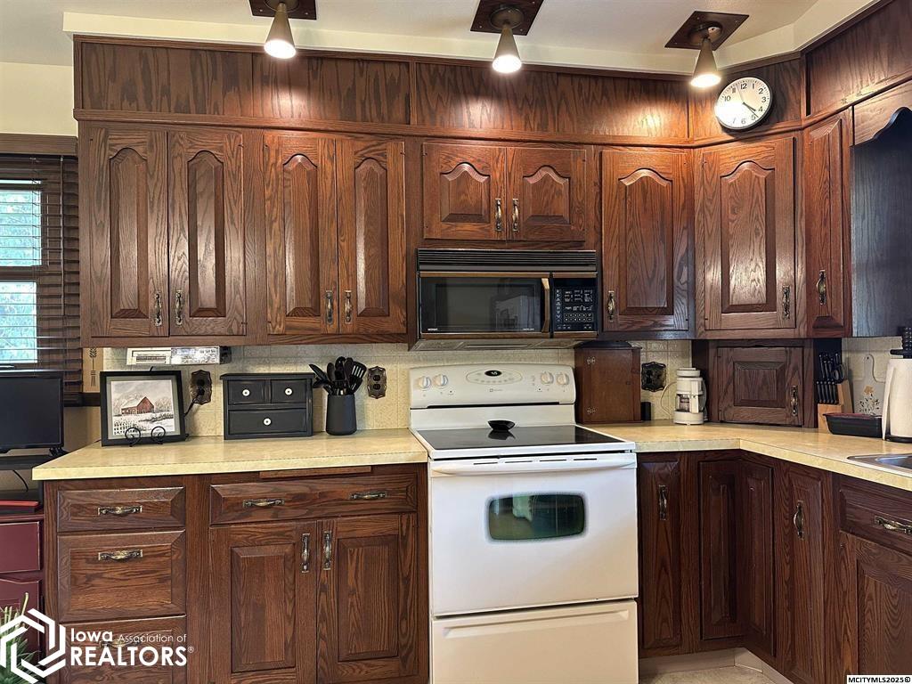 2035 490th Street, Northwood, Iowa image 2