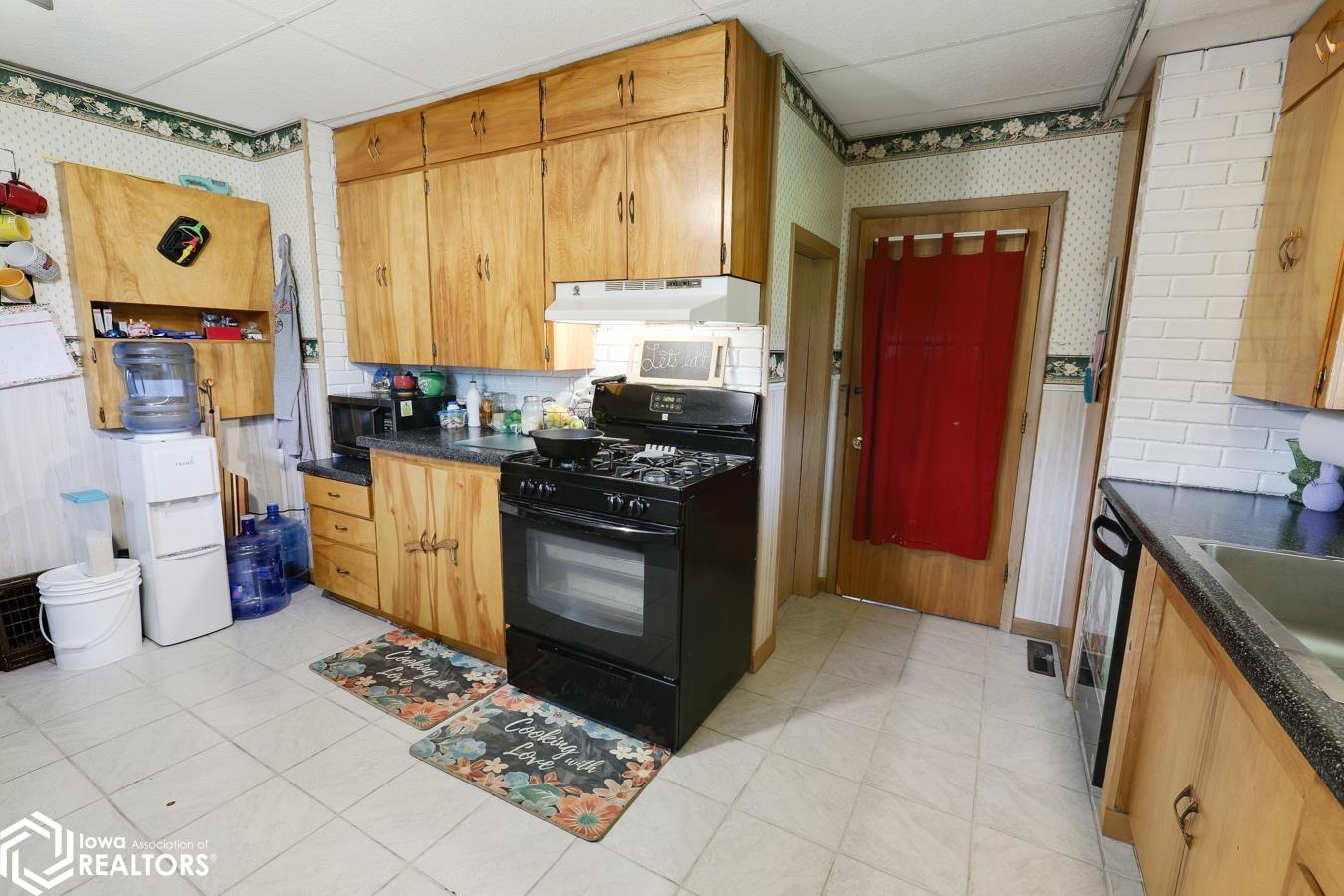 540 A Avenue, Albia, Iowa image 15