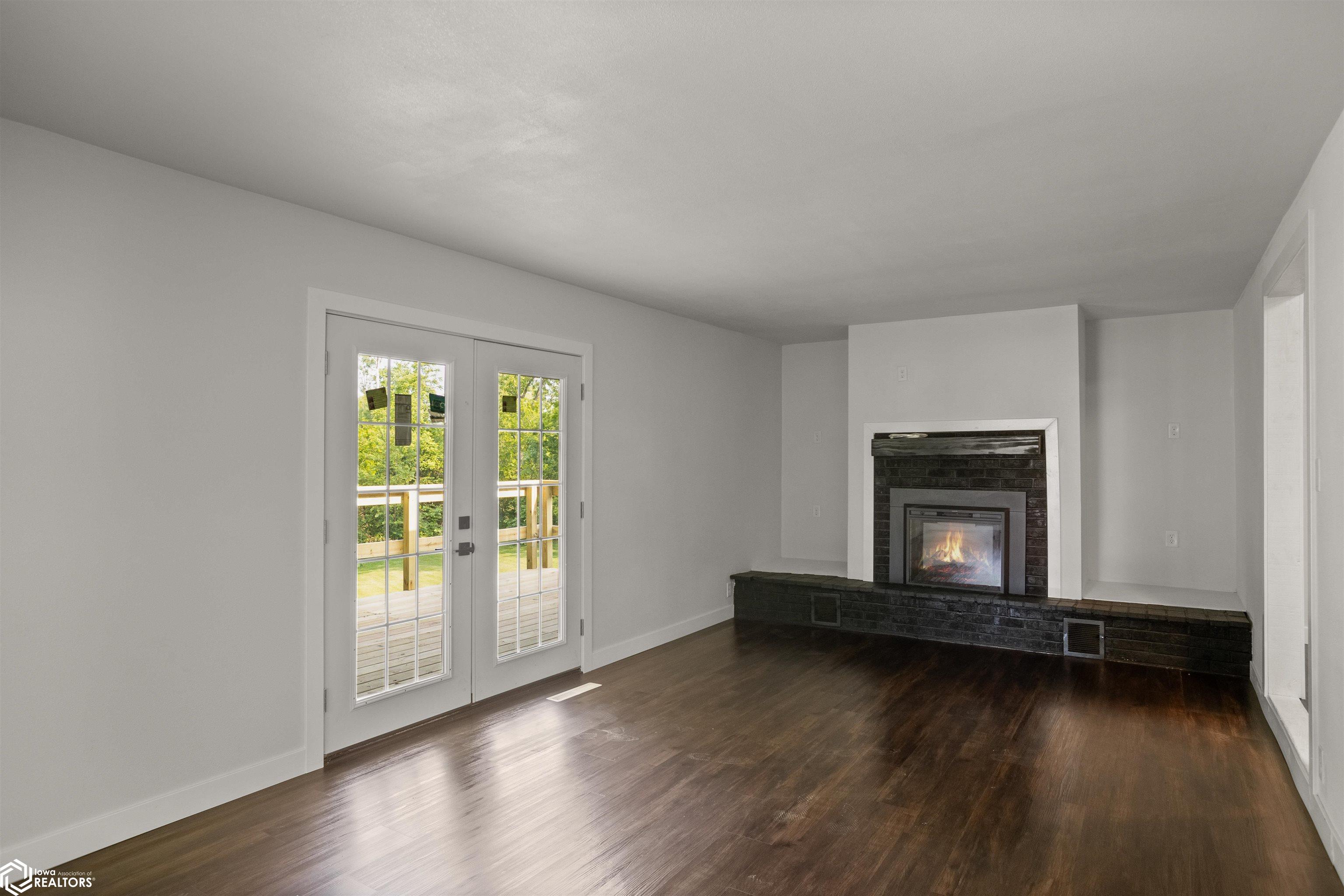 817 Roberts Terrace, Marshalltown, Iowa image 14