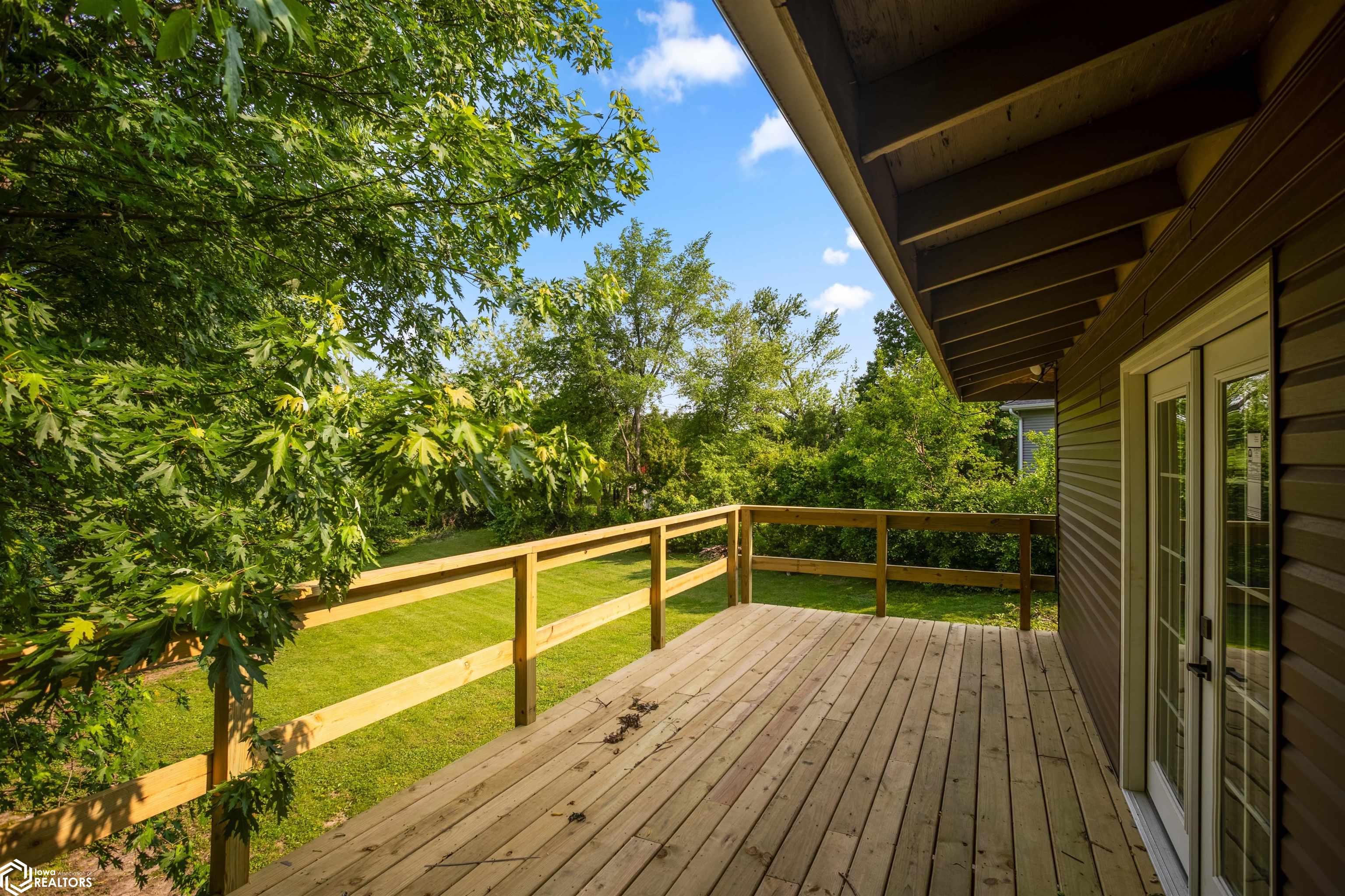 817 Roberts Terrace, Marshalltown, Iowa image 31