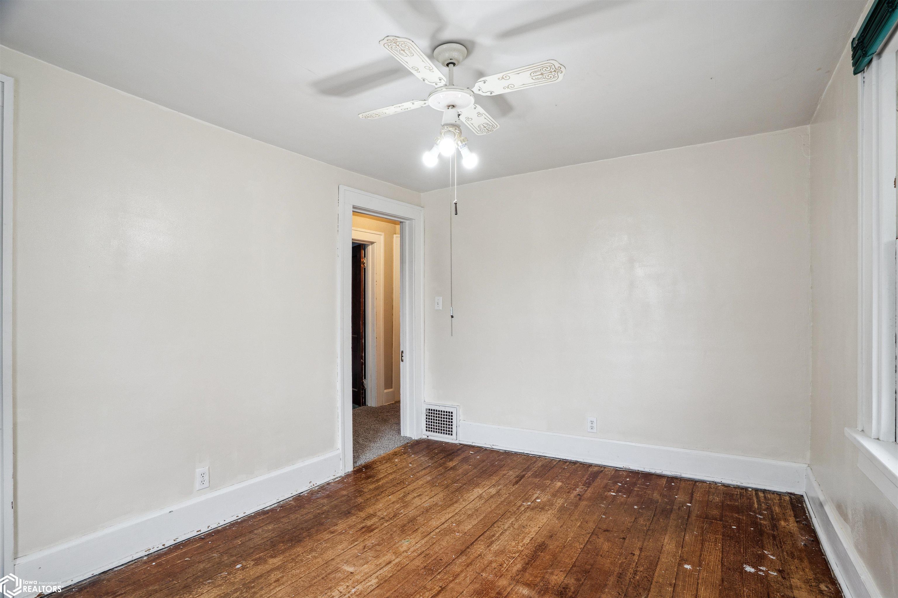 207 Franklin Street, Mount Pleasant, Iowa image 14