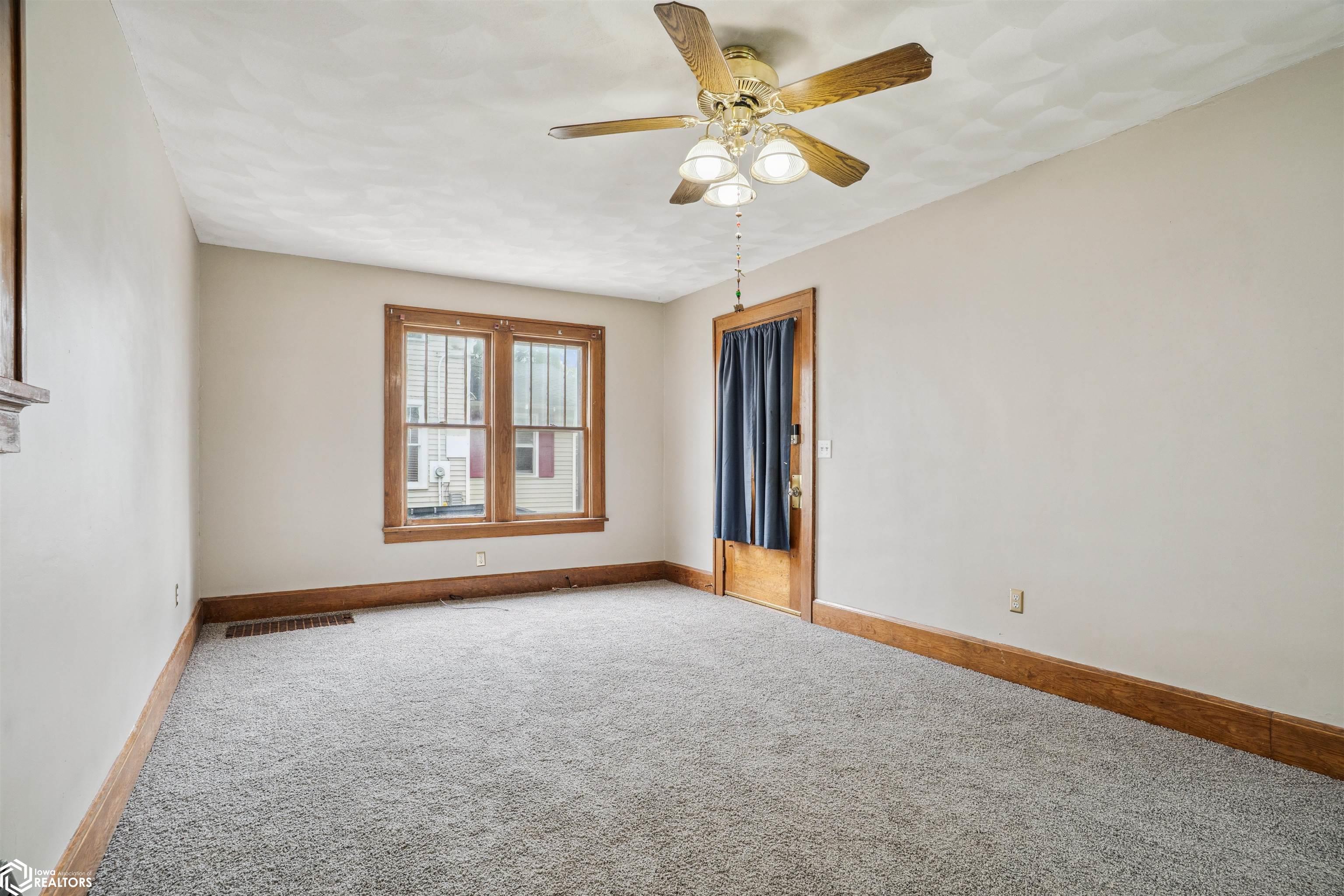 207 Franklin Street, Mount Pleasant, Iowa image 4