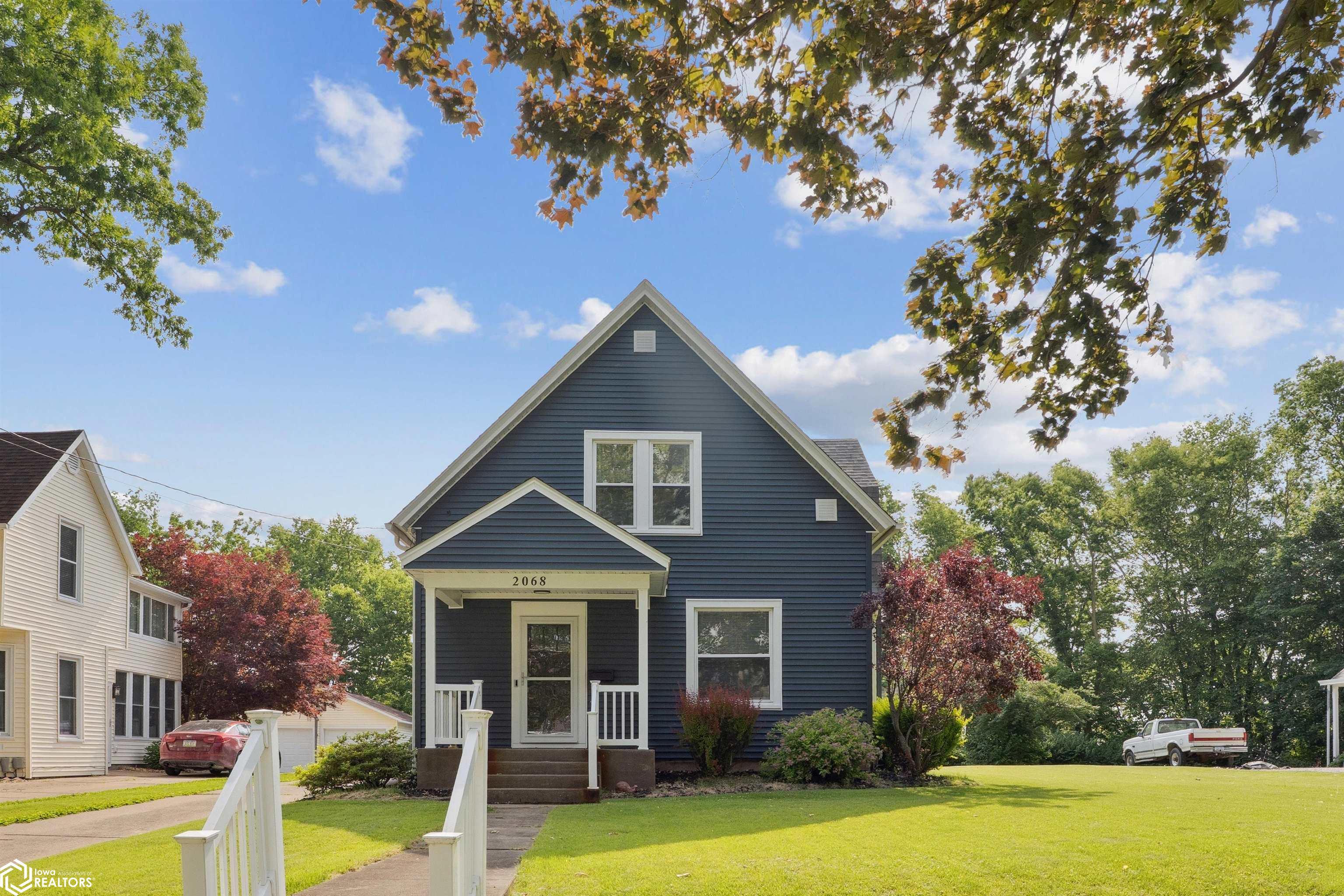 2068 Highland Avenue, Burlington, Iowa image 1