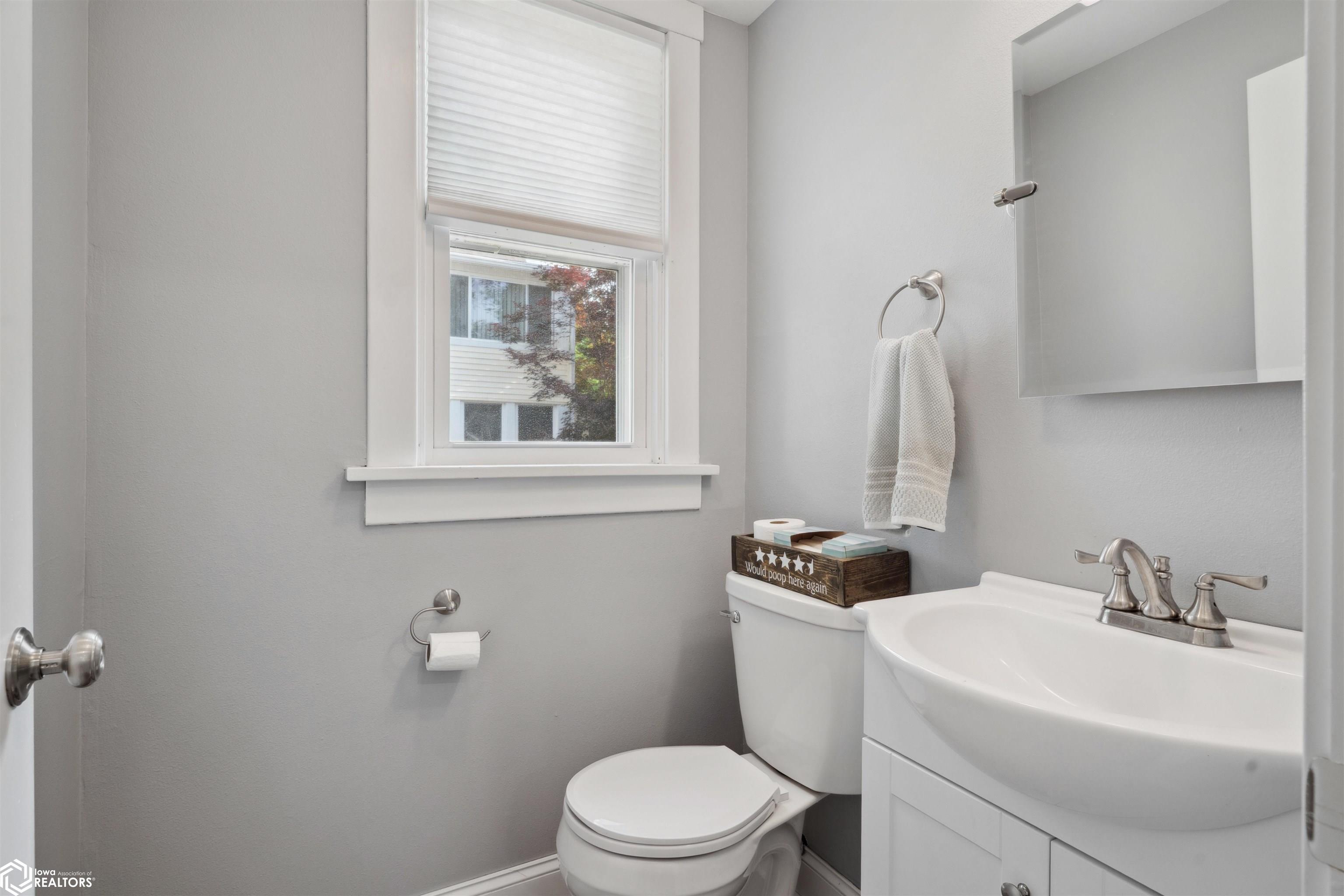 2068 Highland Avenue, Burlington, Iowa image 13