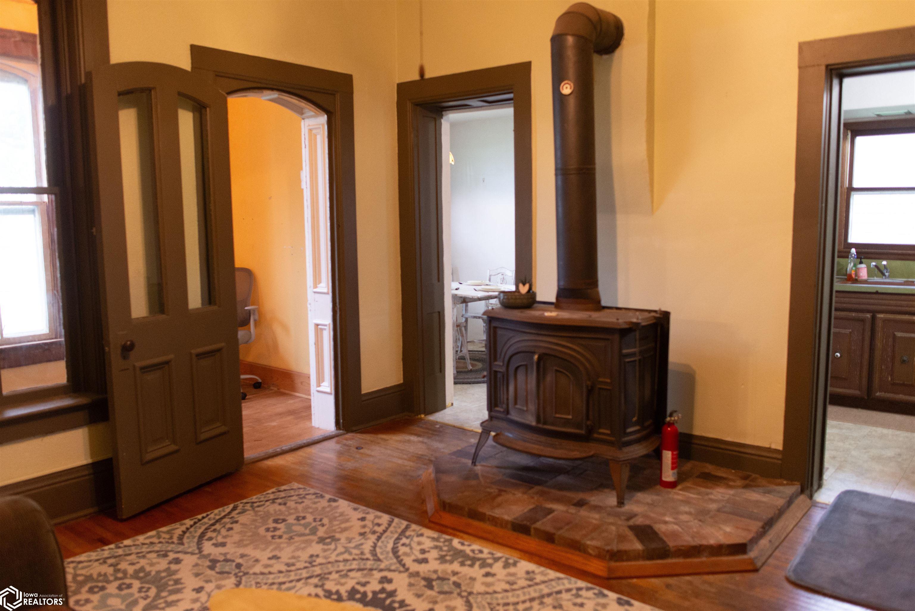 203 SW Mills Street, Greenfield, Iowa image 37