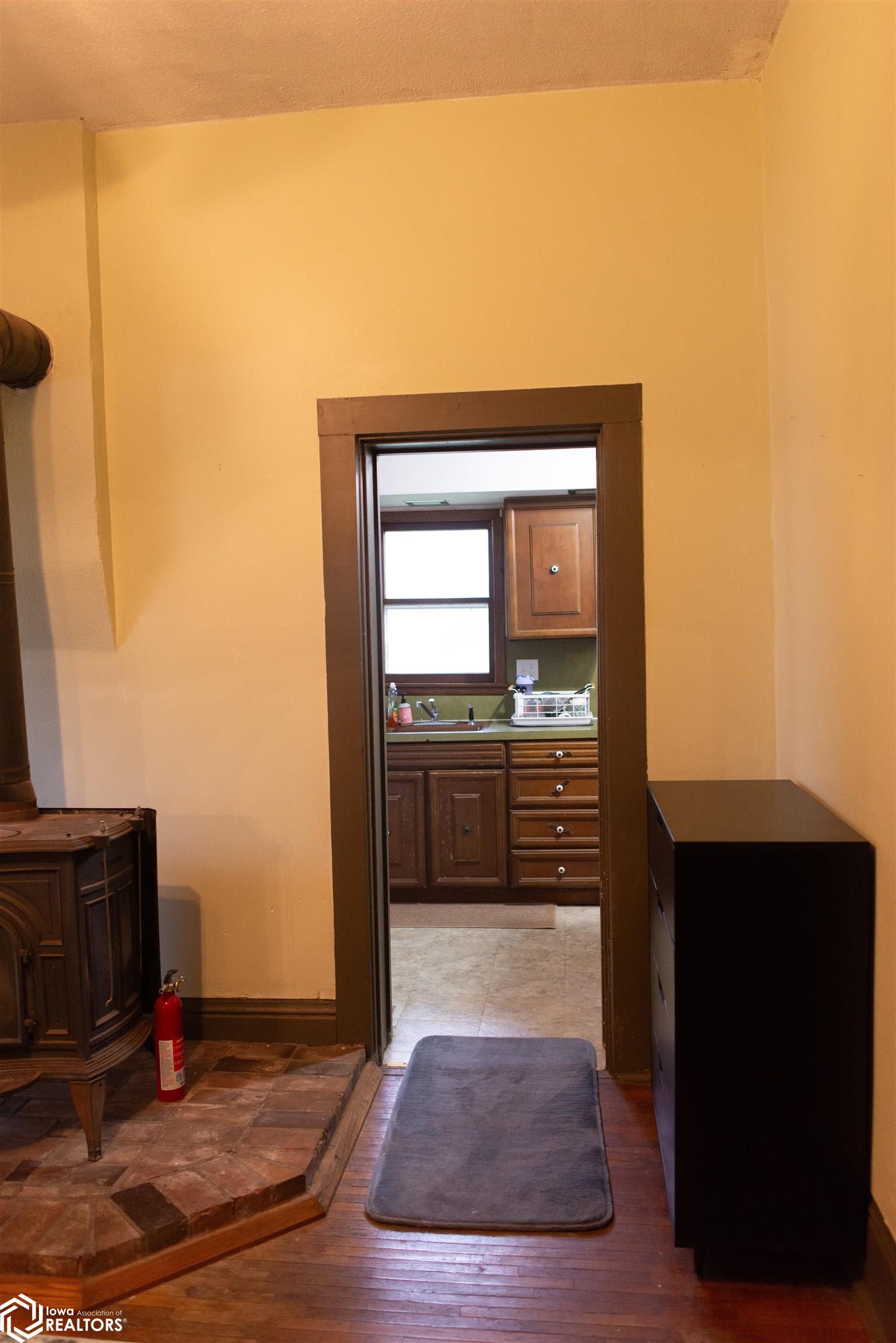 203 SW Mills Street, Greenfield, Iowa image 38
