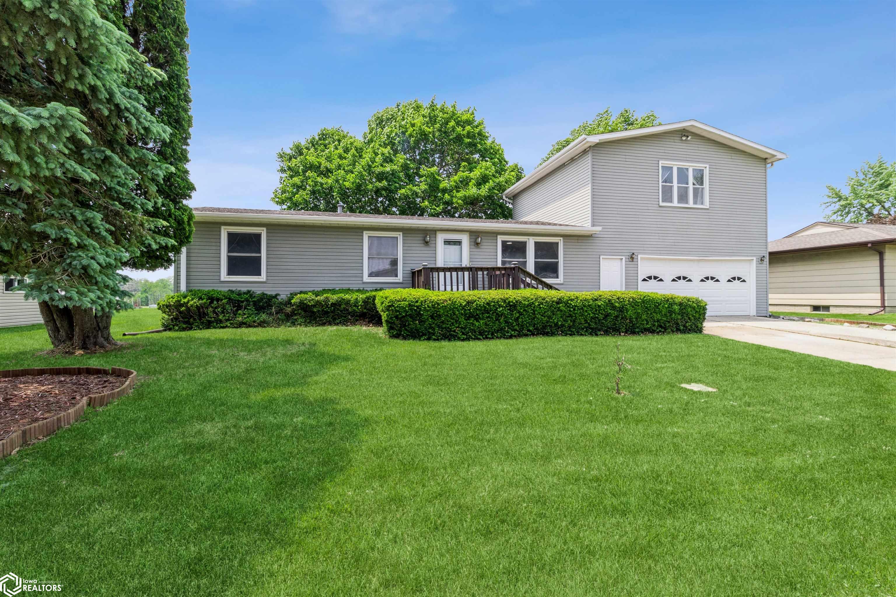 1606 3rd St Place, Eldora, Iowa image 2