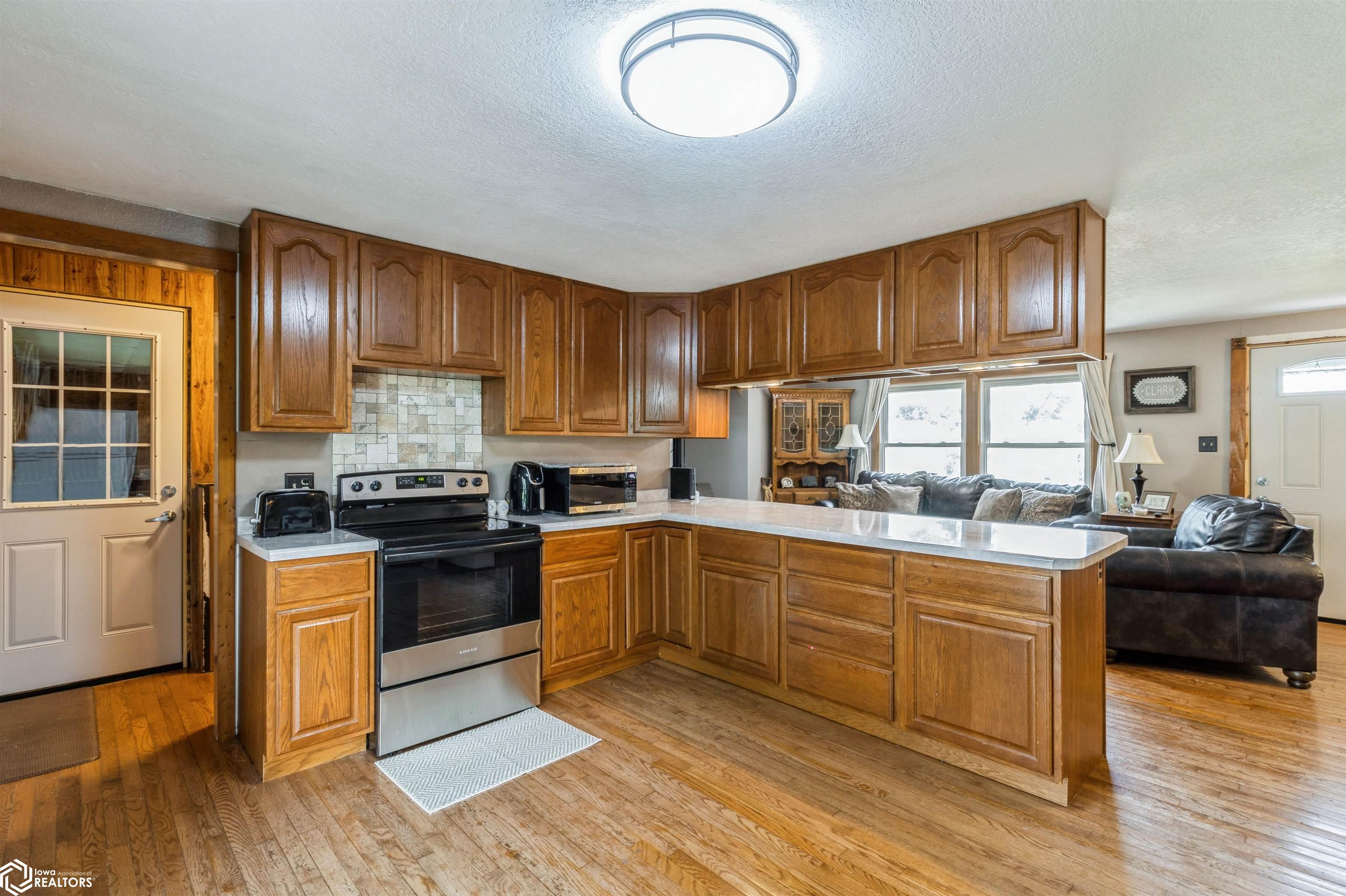 1606 3rd St Place, Eldora, Iowa image 12