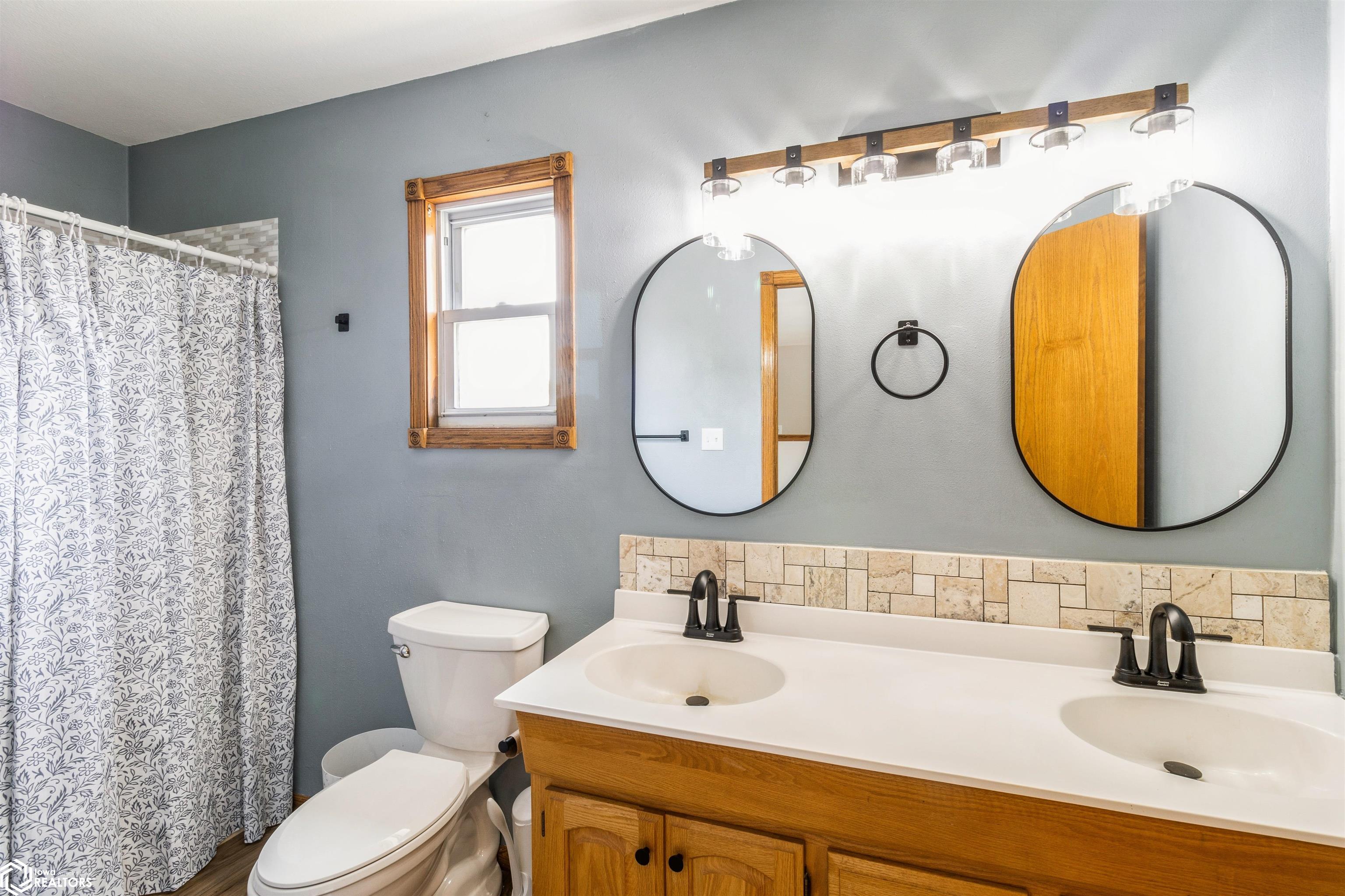 1606 3rd St Place, Eldora, Iowa image 18