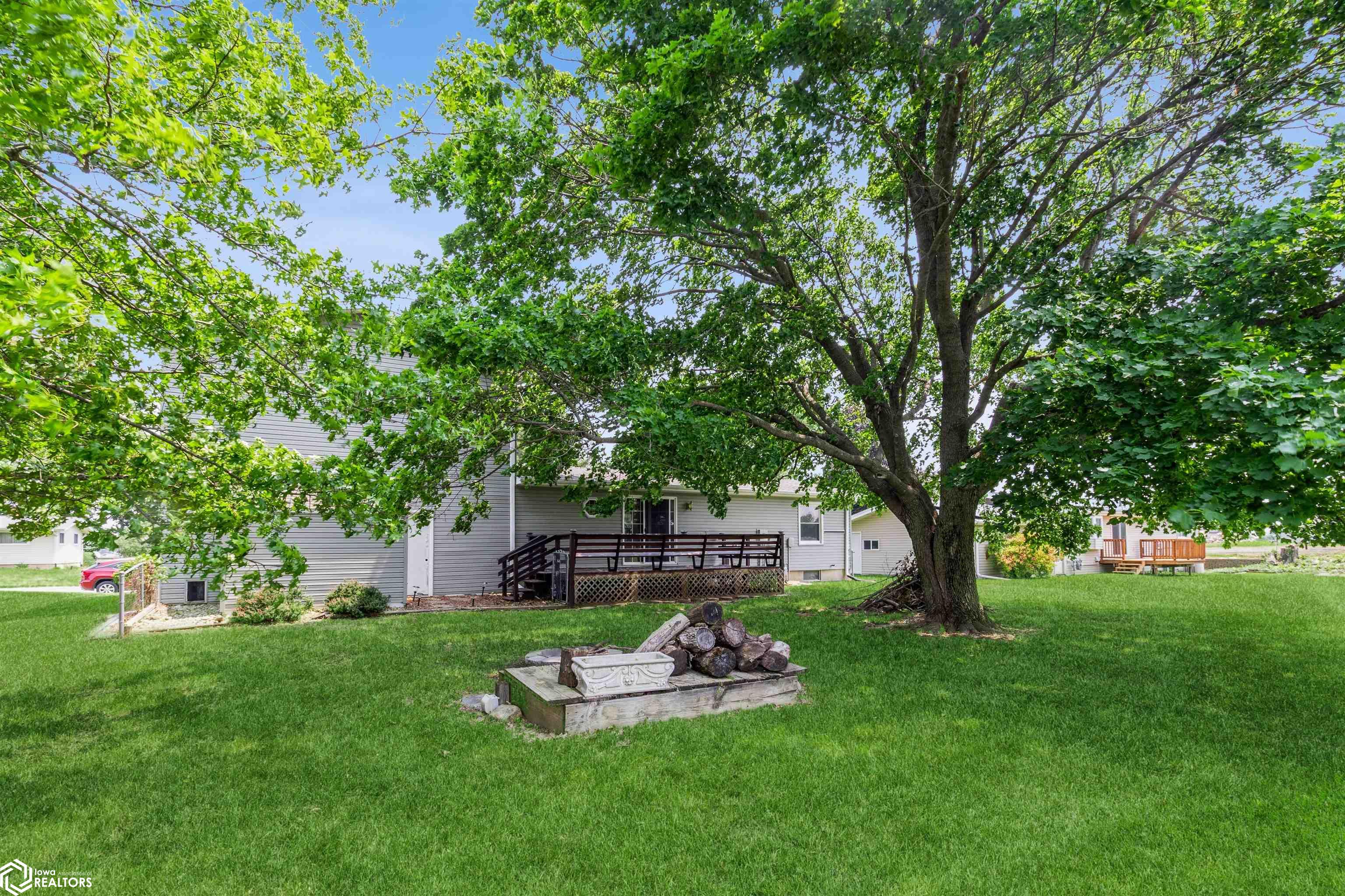 1606 3rd St Place, Eldora, Iowa image 3