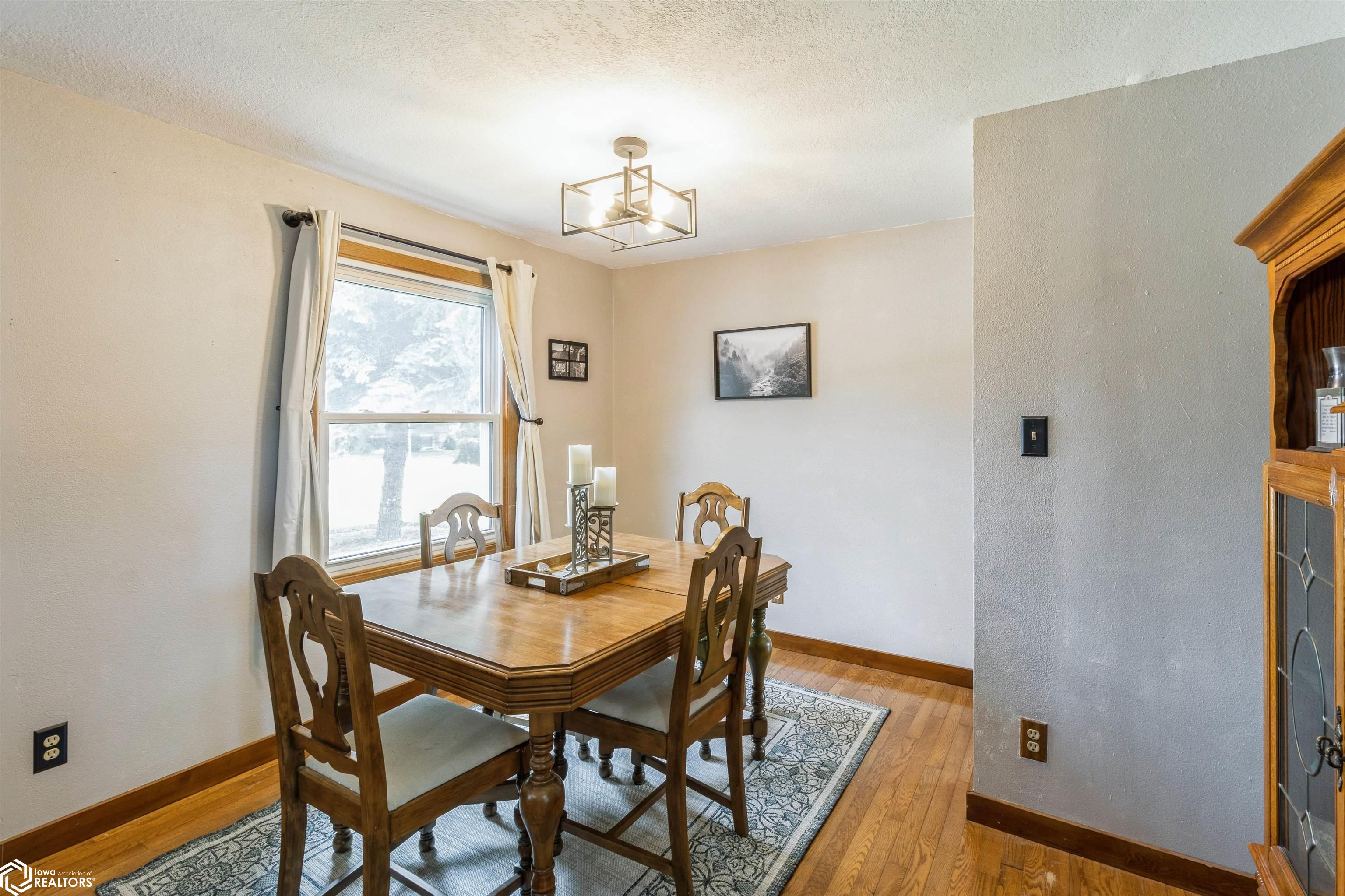 1606 3rd St Place, Eldora, Iowa image 9