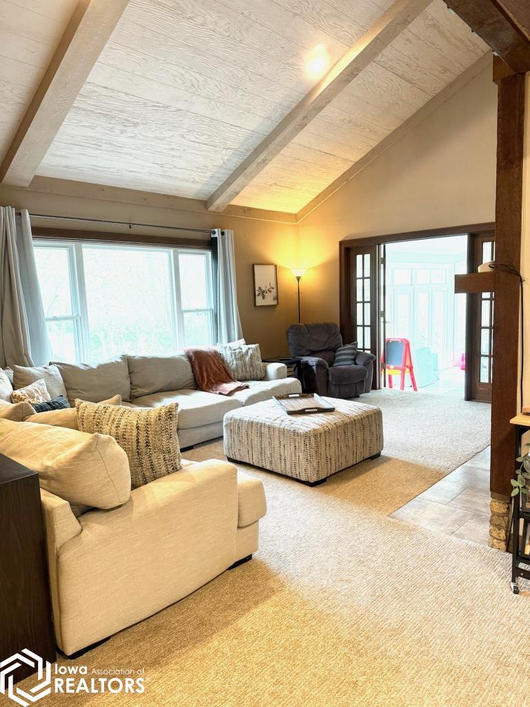 3015 Hickory Lane, Mount Pleasant, Iowa image 3