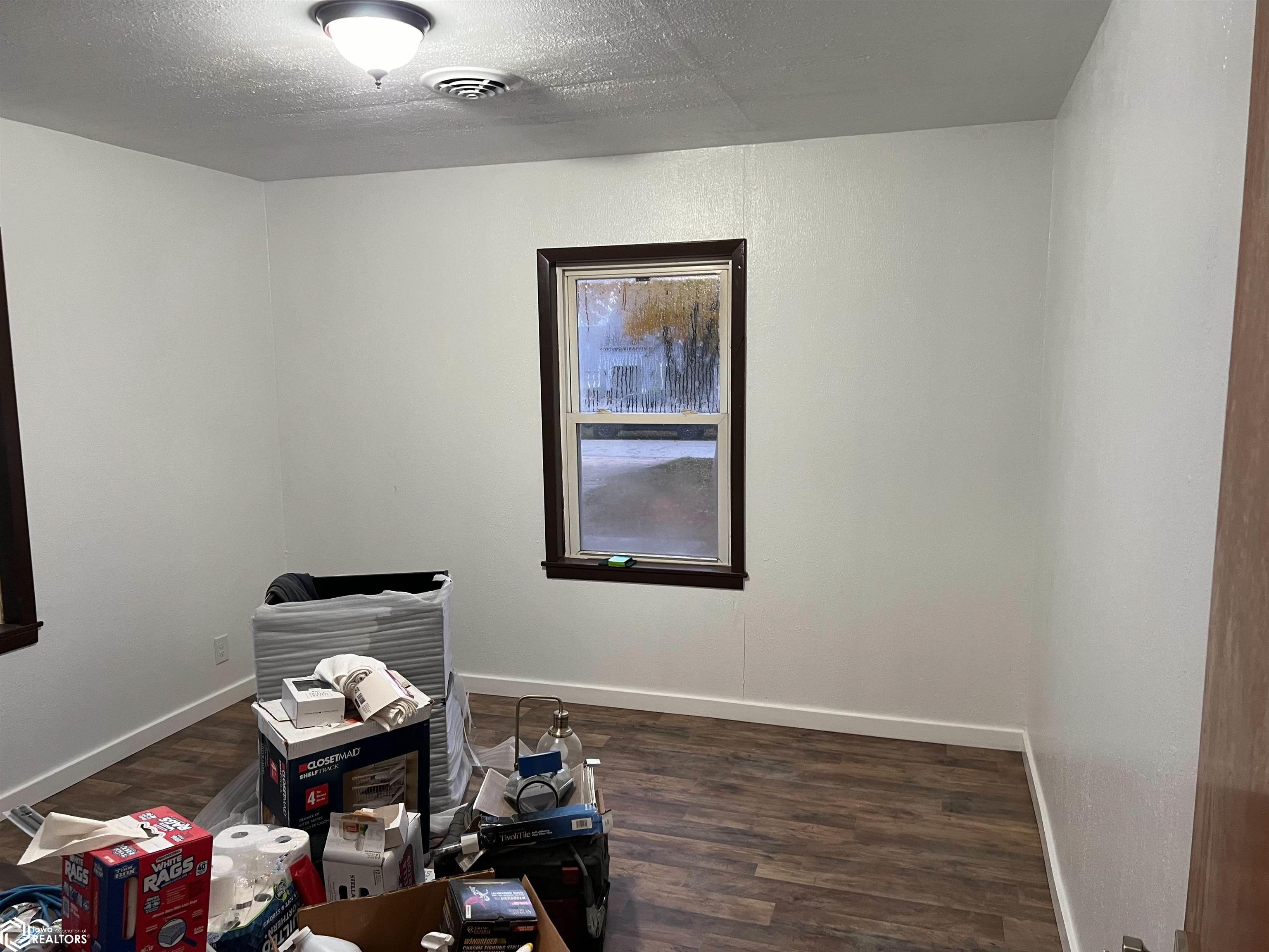 115 Pershing Avenue, Lincoln, Iowa image 7