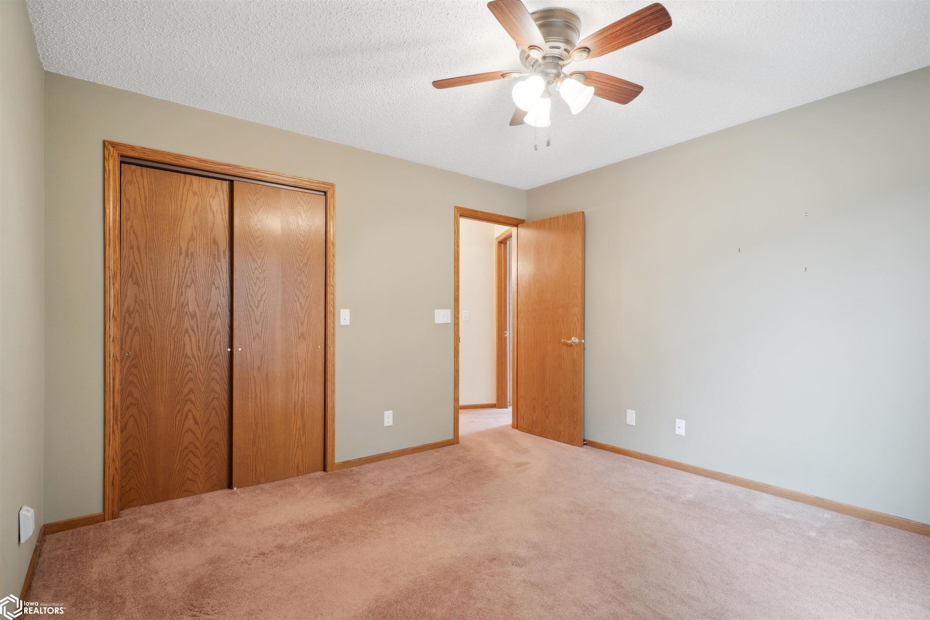 1408 Orchard Meadow Drive #D, Burlington, Iowa image 16