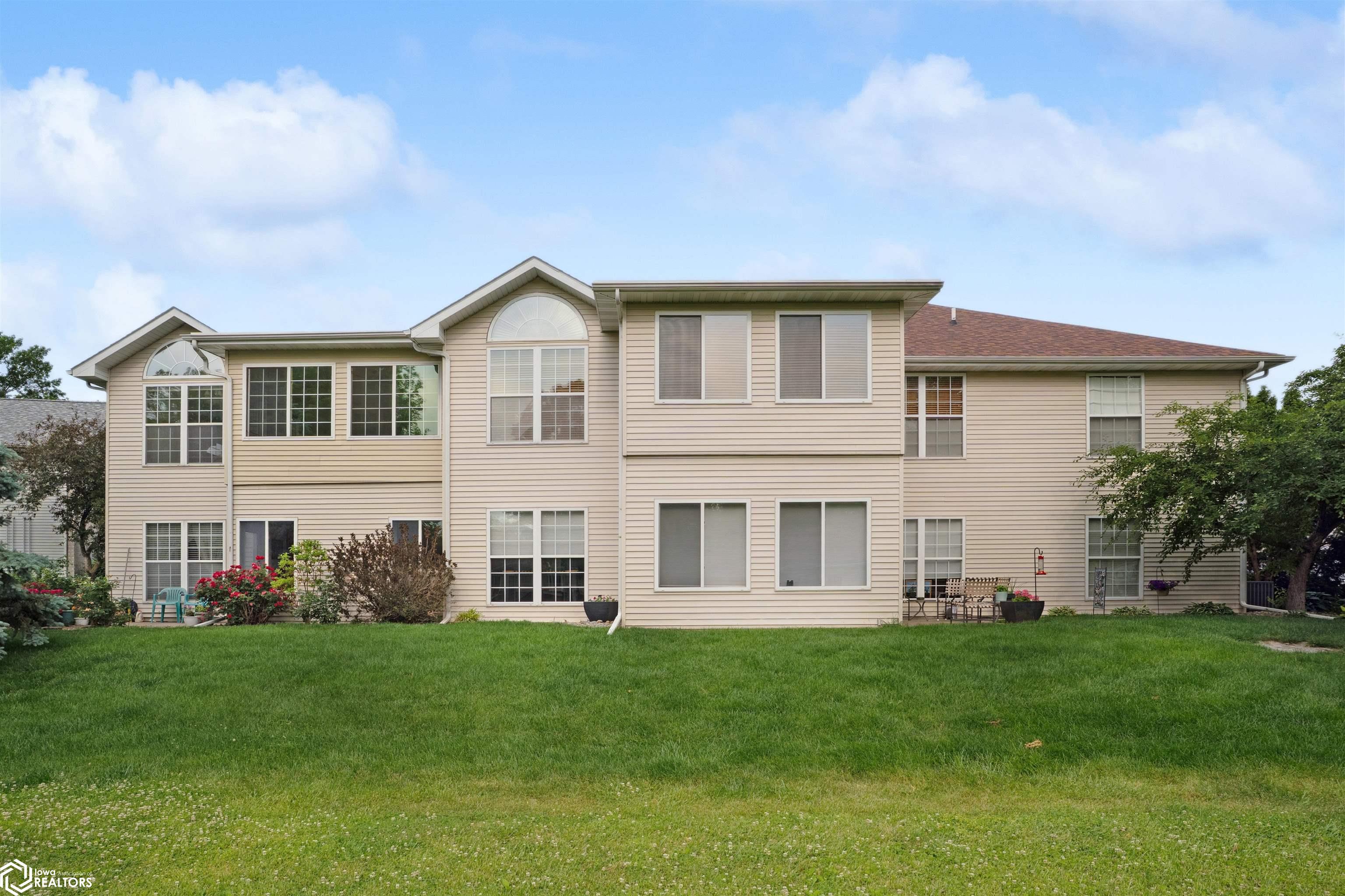 1408 Orchard Meadow Drive #D, Burlington, Iowa image 27