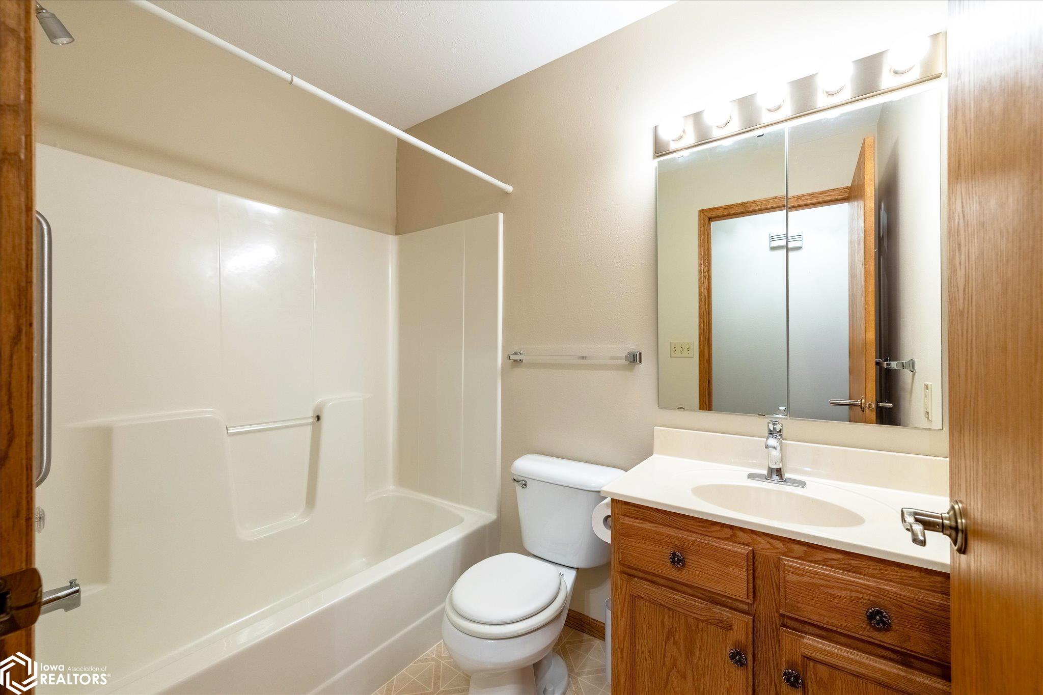 View of the primary bedroom bath.