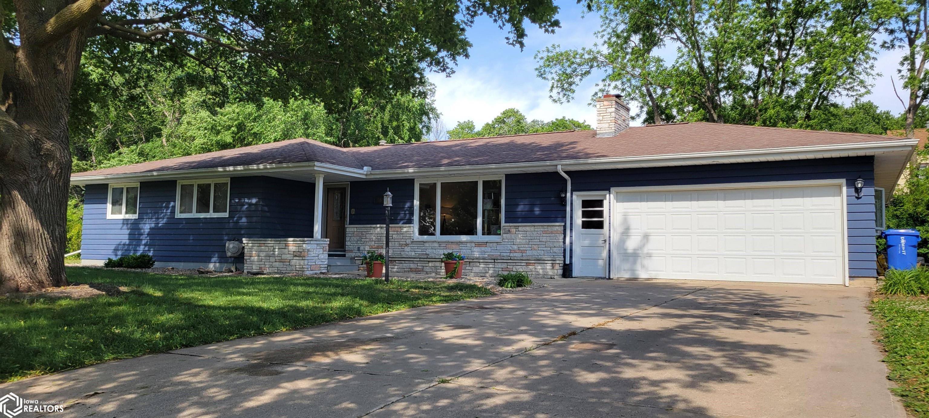 715 S Dodge Street, Algona, Iowa image 1