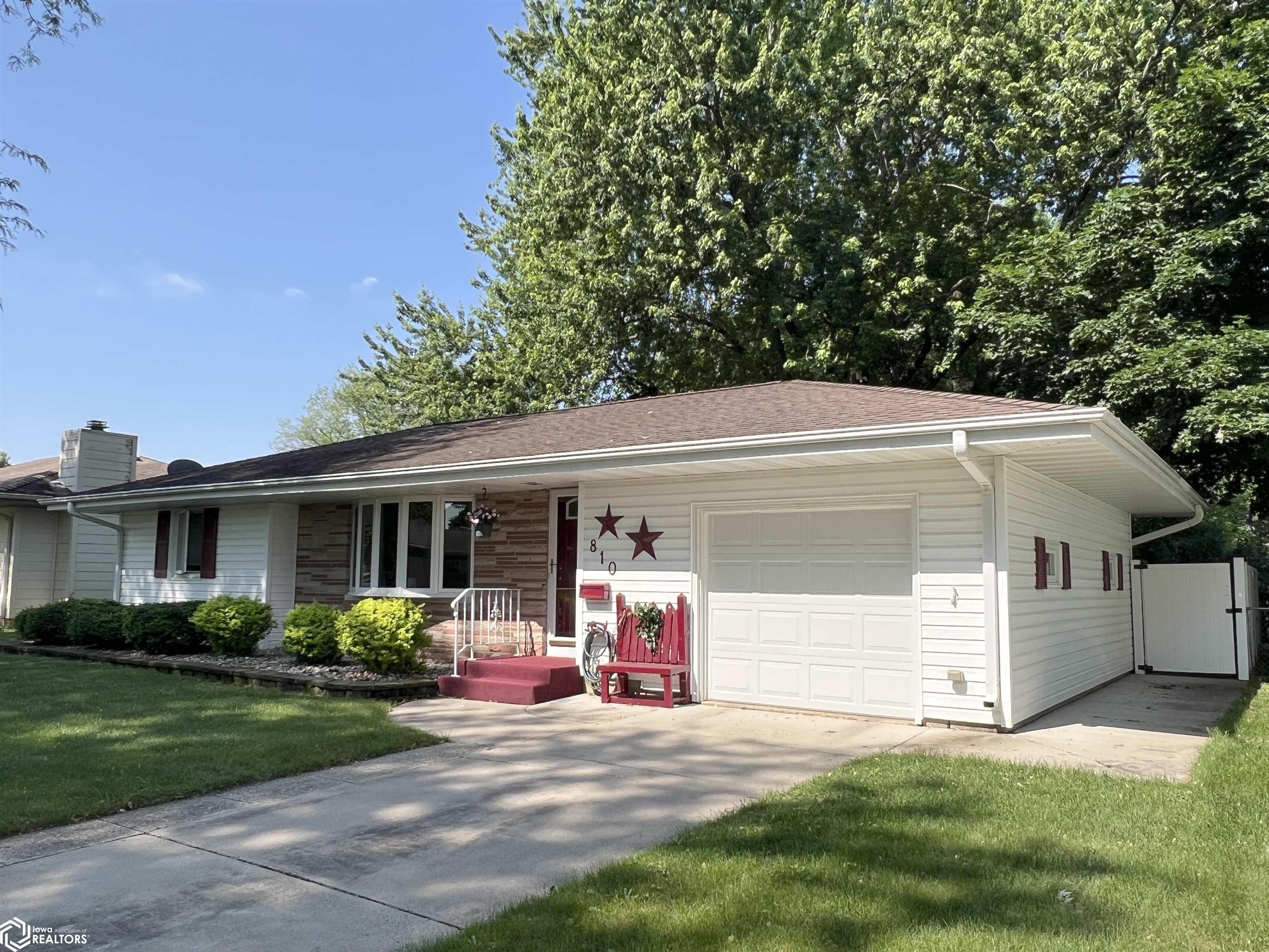 810 S Louisiana Avenue, Mason City, Iowa image 2