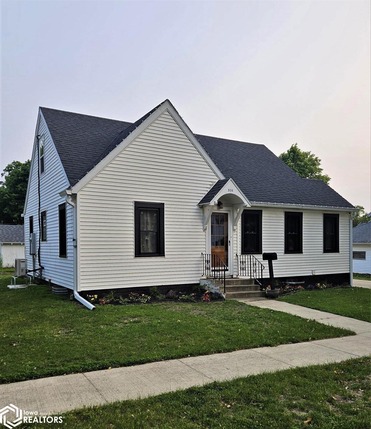 506 E Lucas Street, Algona, Iowa image 1