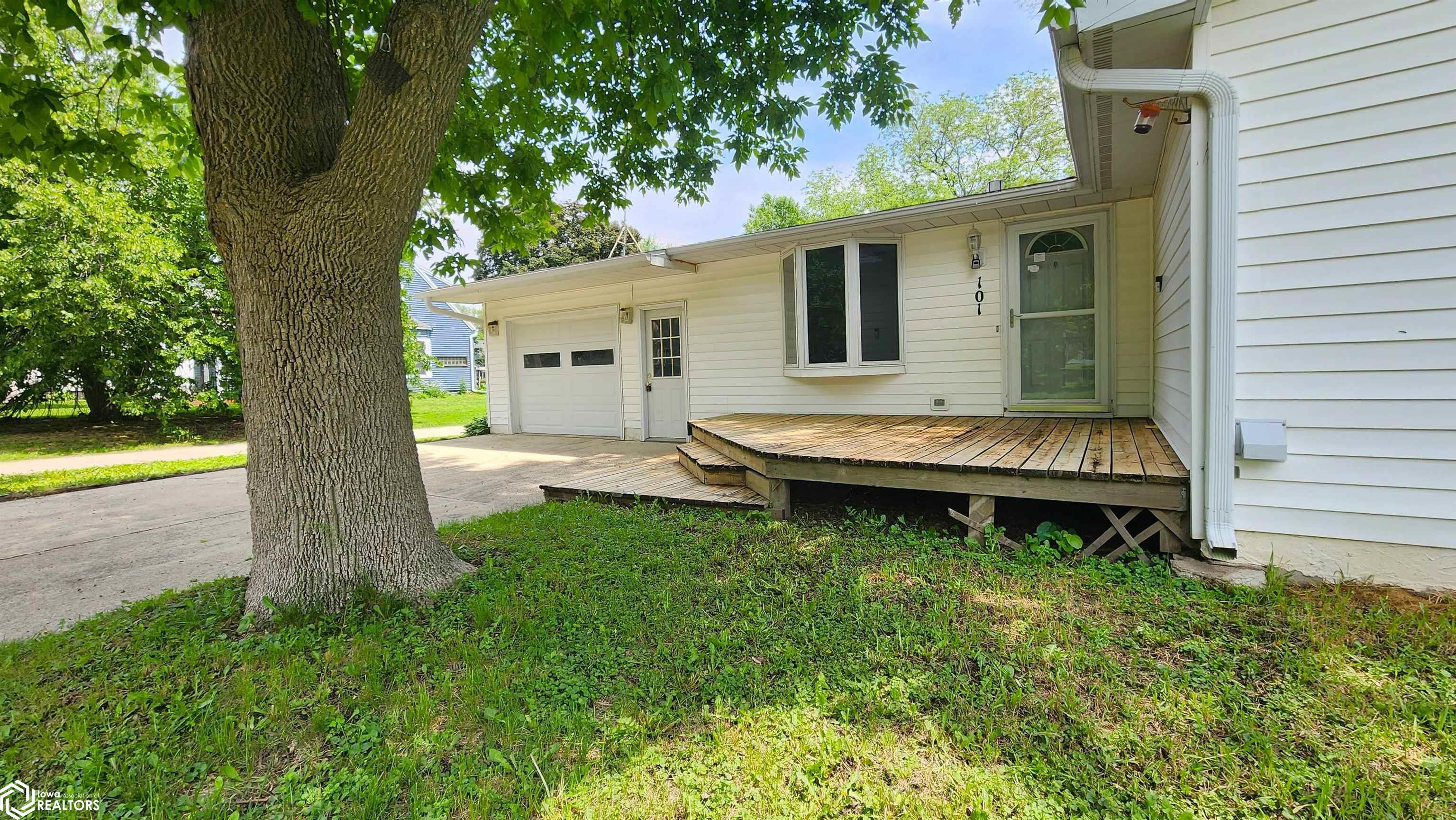 101 Spring Street, Fertile, Iowa image 2
