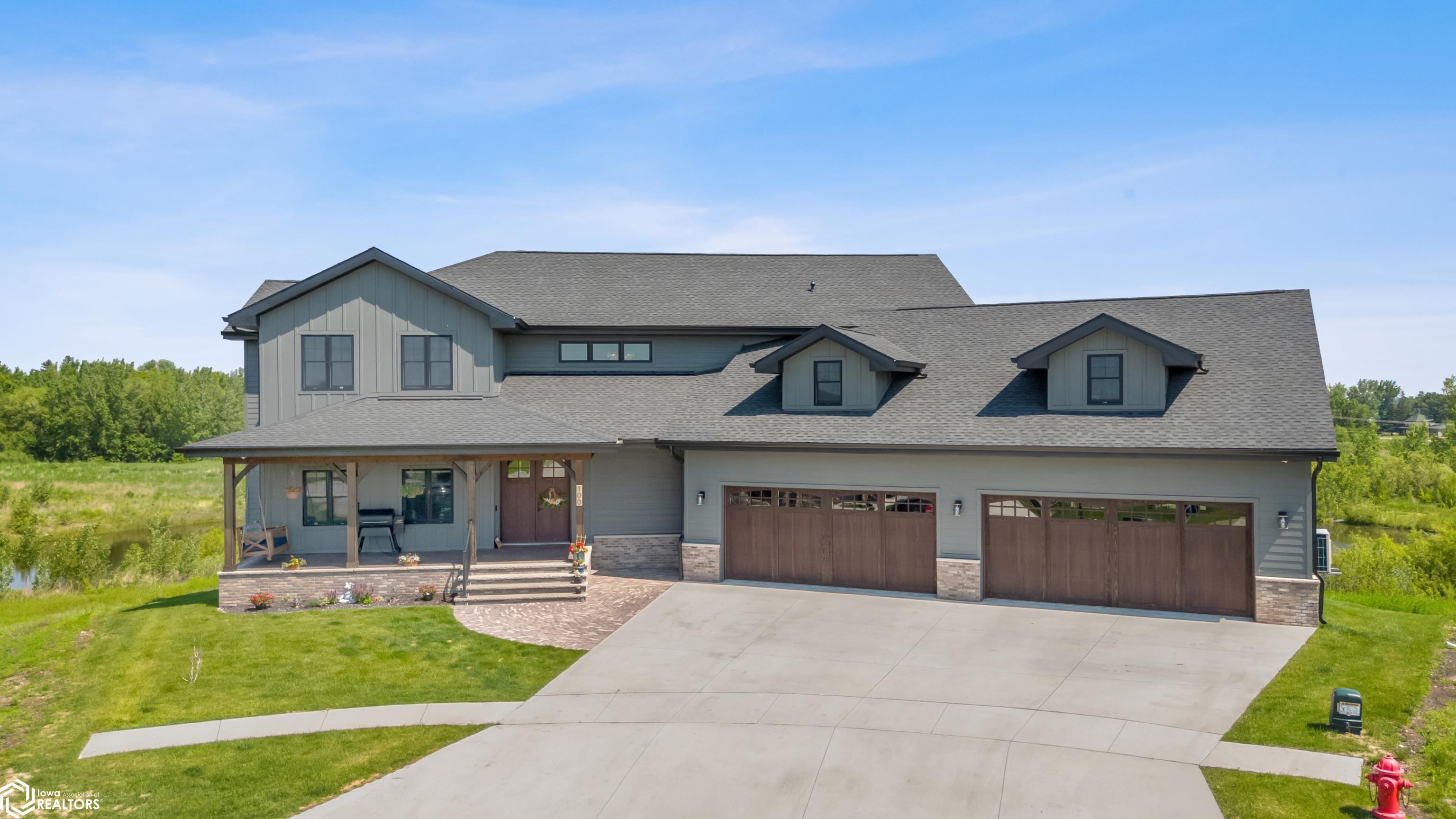 100 Coventry Ct, Clear Lake, Iowa image 1