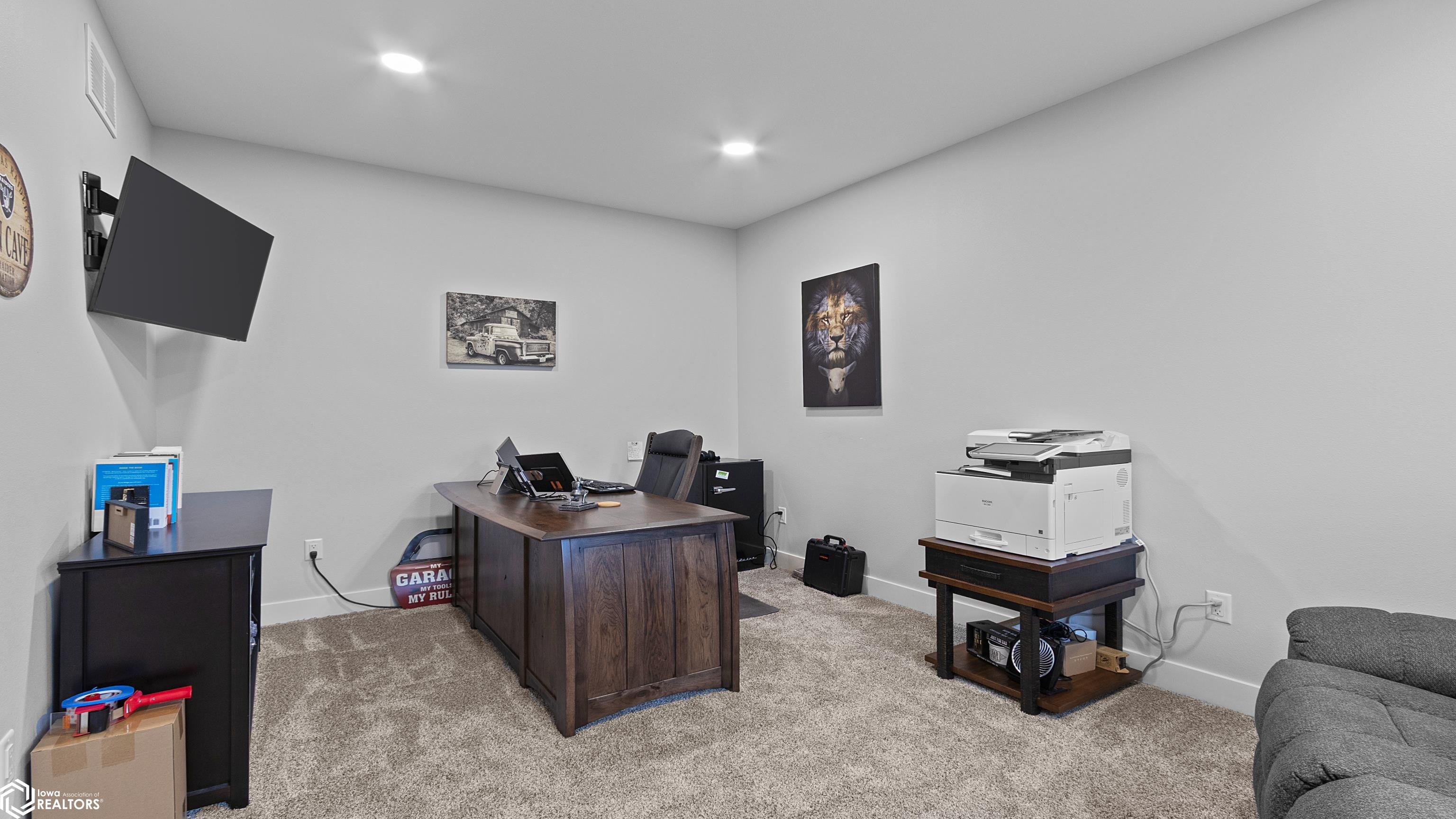 100 Coventry Ct, Clear Lake, Iowa image 32