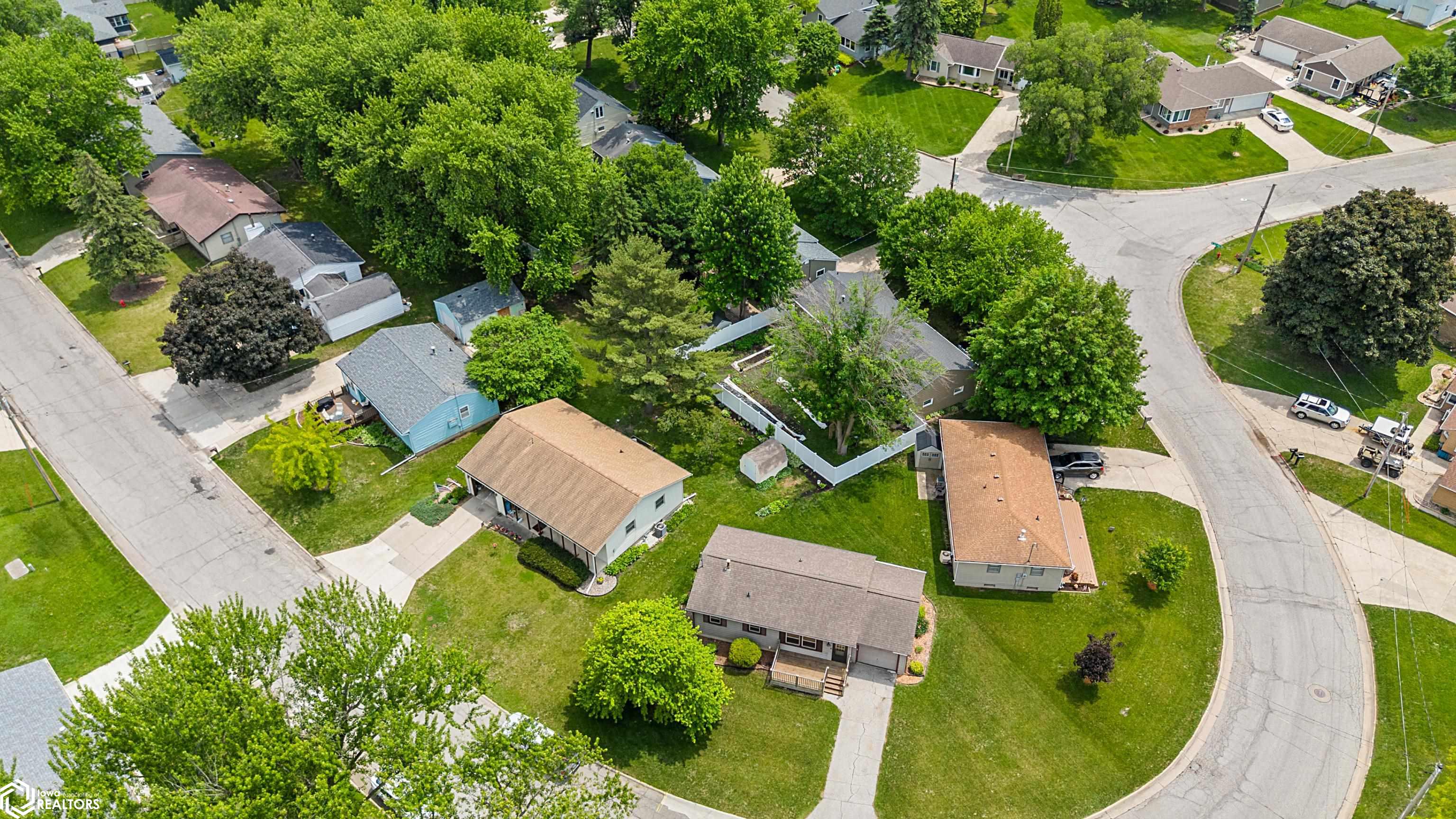 1615 W 7th Ave N, Clear Lake, Iowa image 14