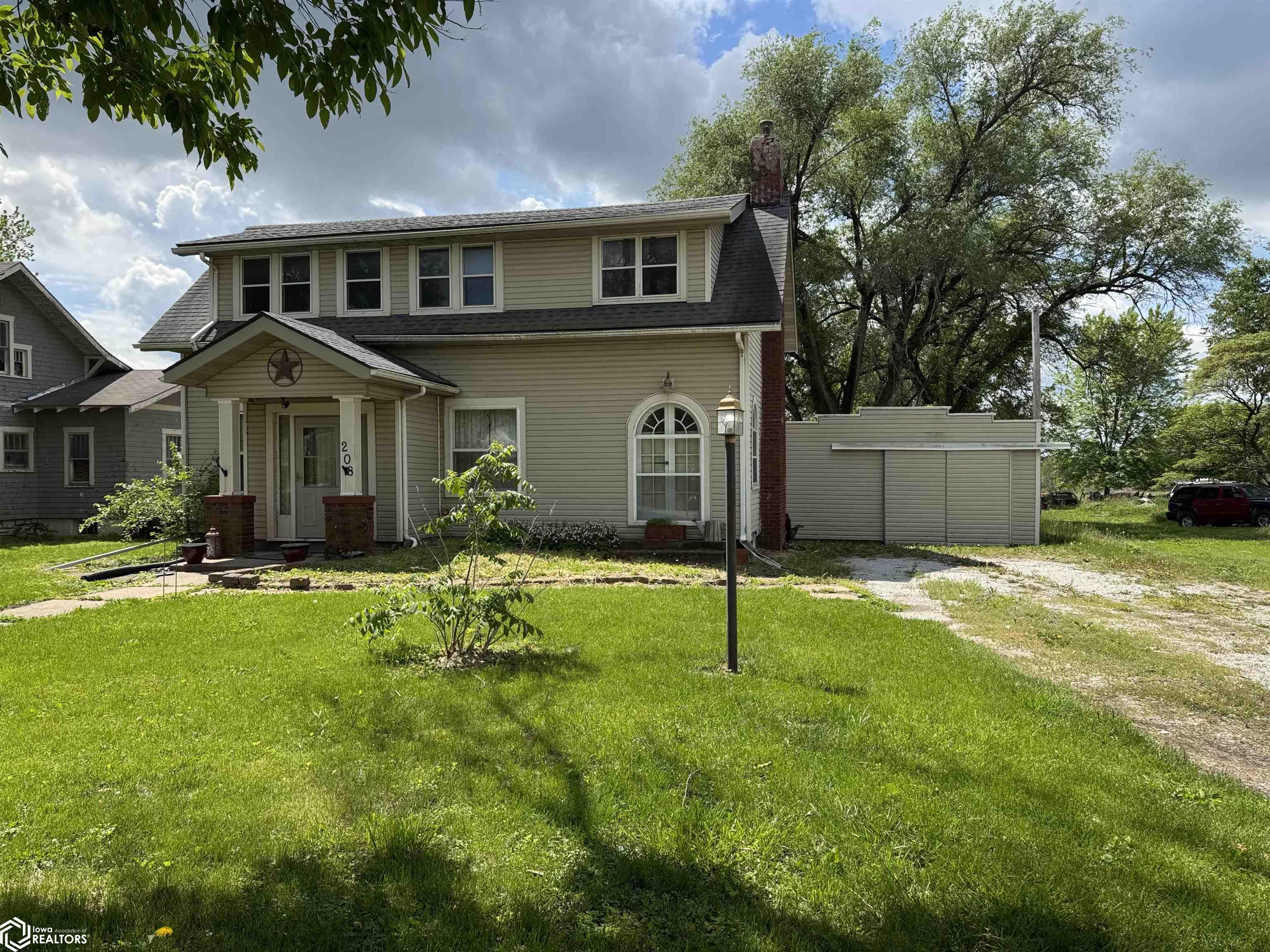 208 E Main Street, Garden Grove, Iowa image 2