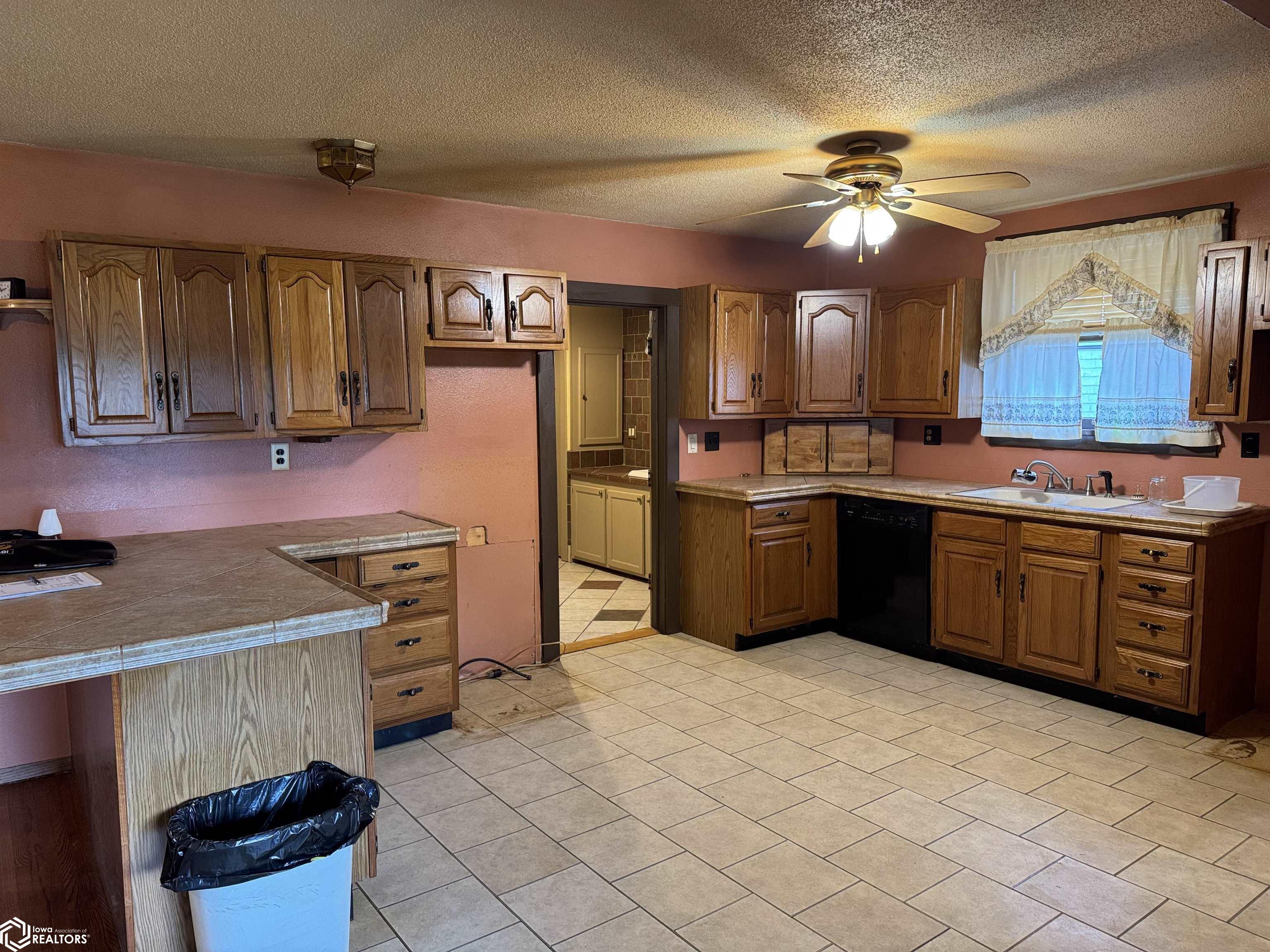 208 E Main Street, Garden Grove, Iowa image 9