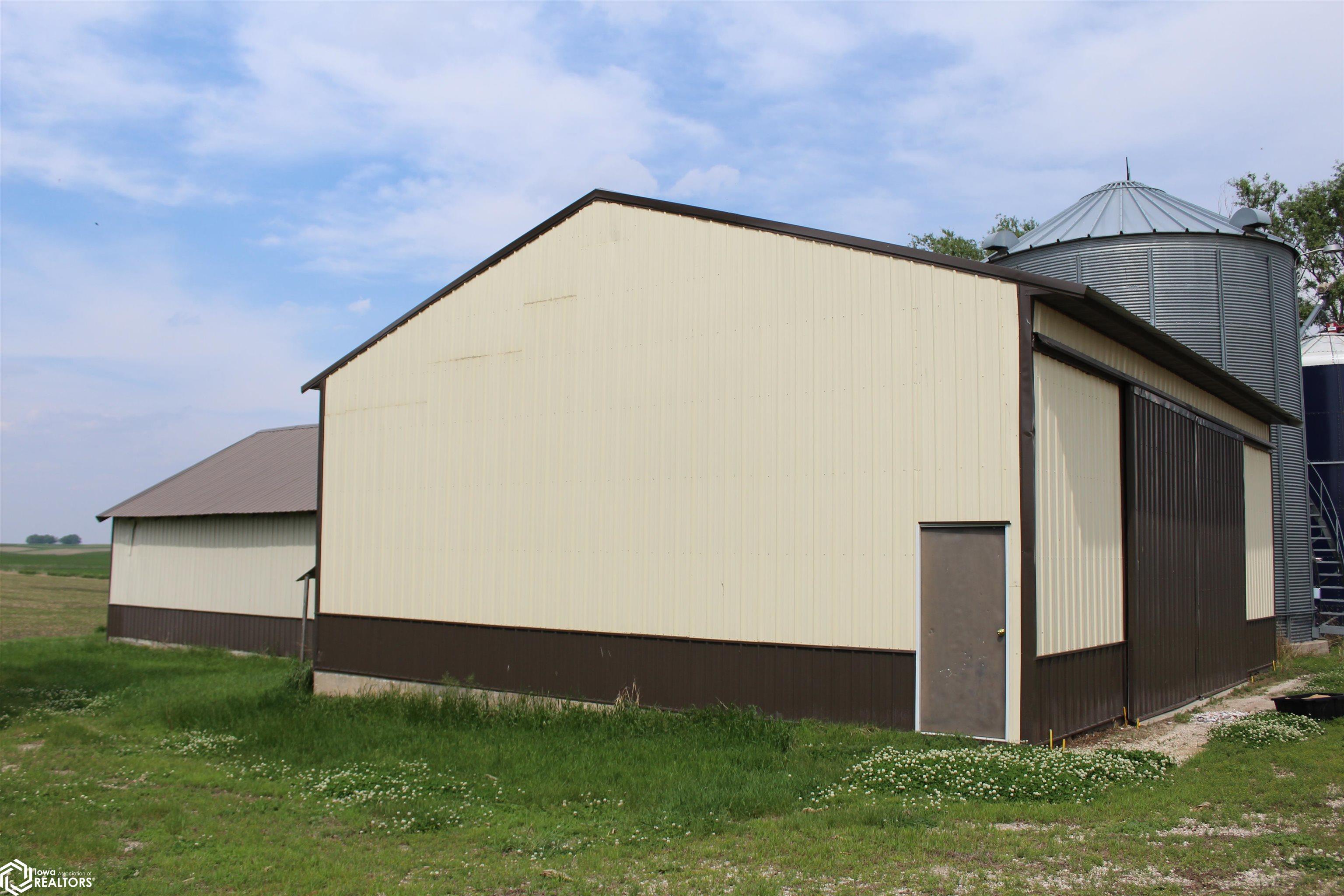 24313 County Highway D41, Eldora, Iowa image 5