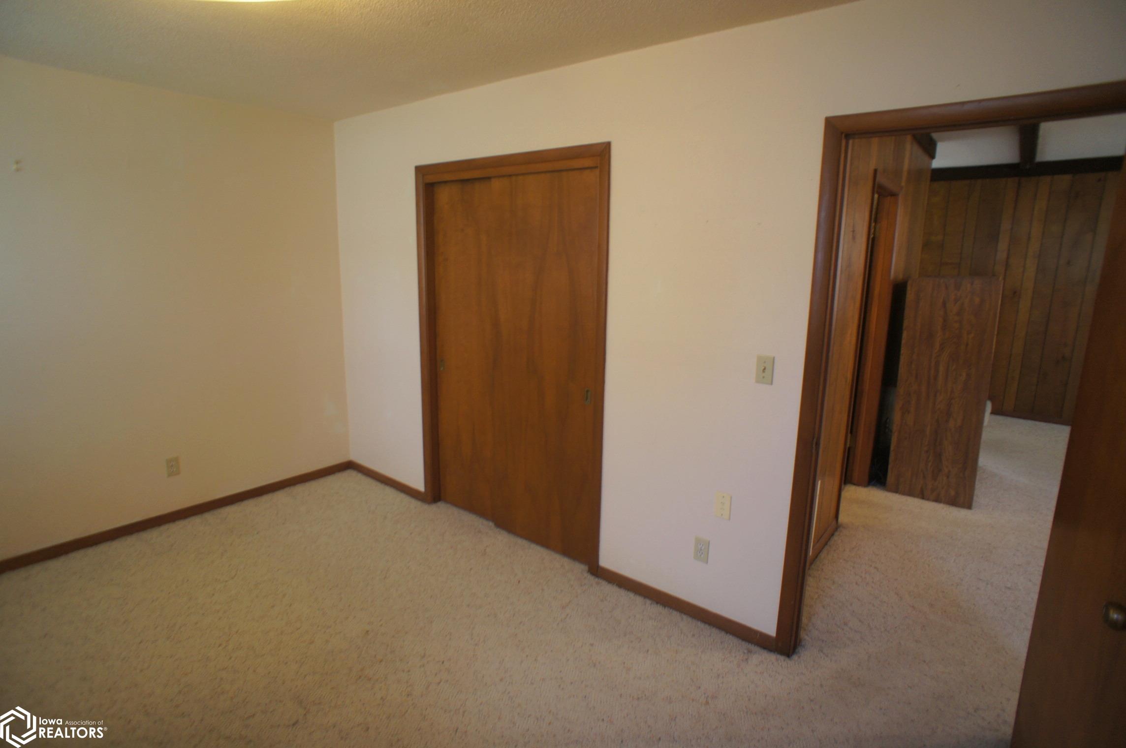 301 Walnut Street, Webster City, Iowa image 18