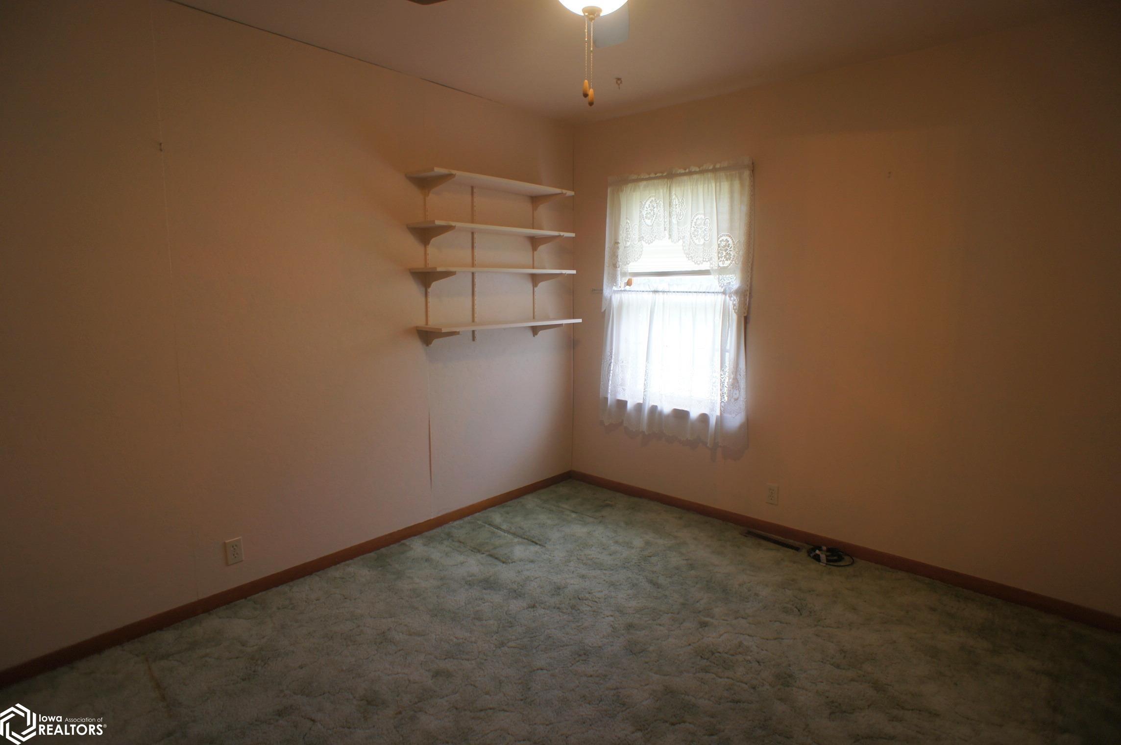 301 Walnut Street, Webster City, Iowa image 19
