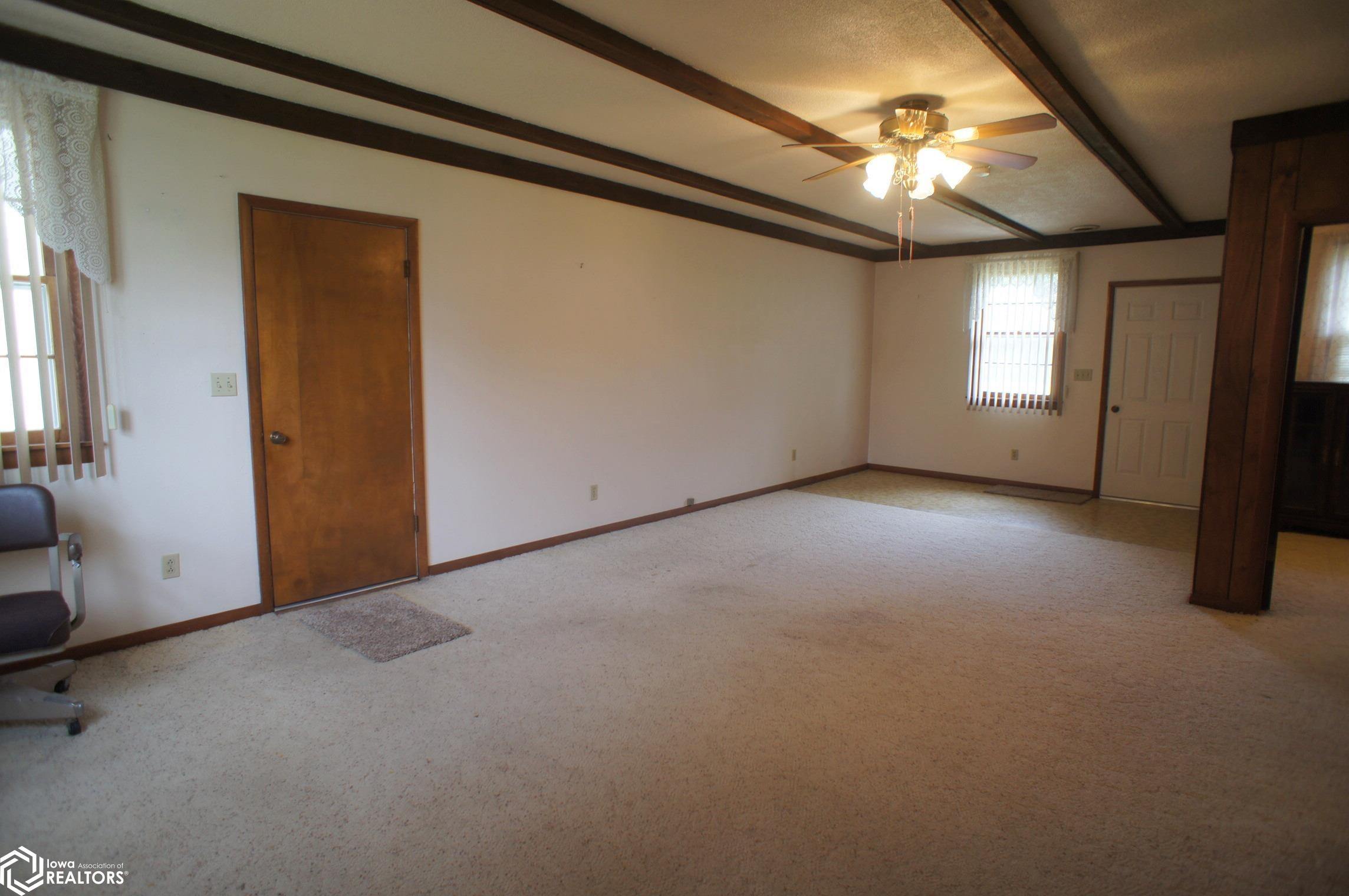 301 Walnut Street, Webster City, Iowa image 5