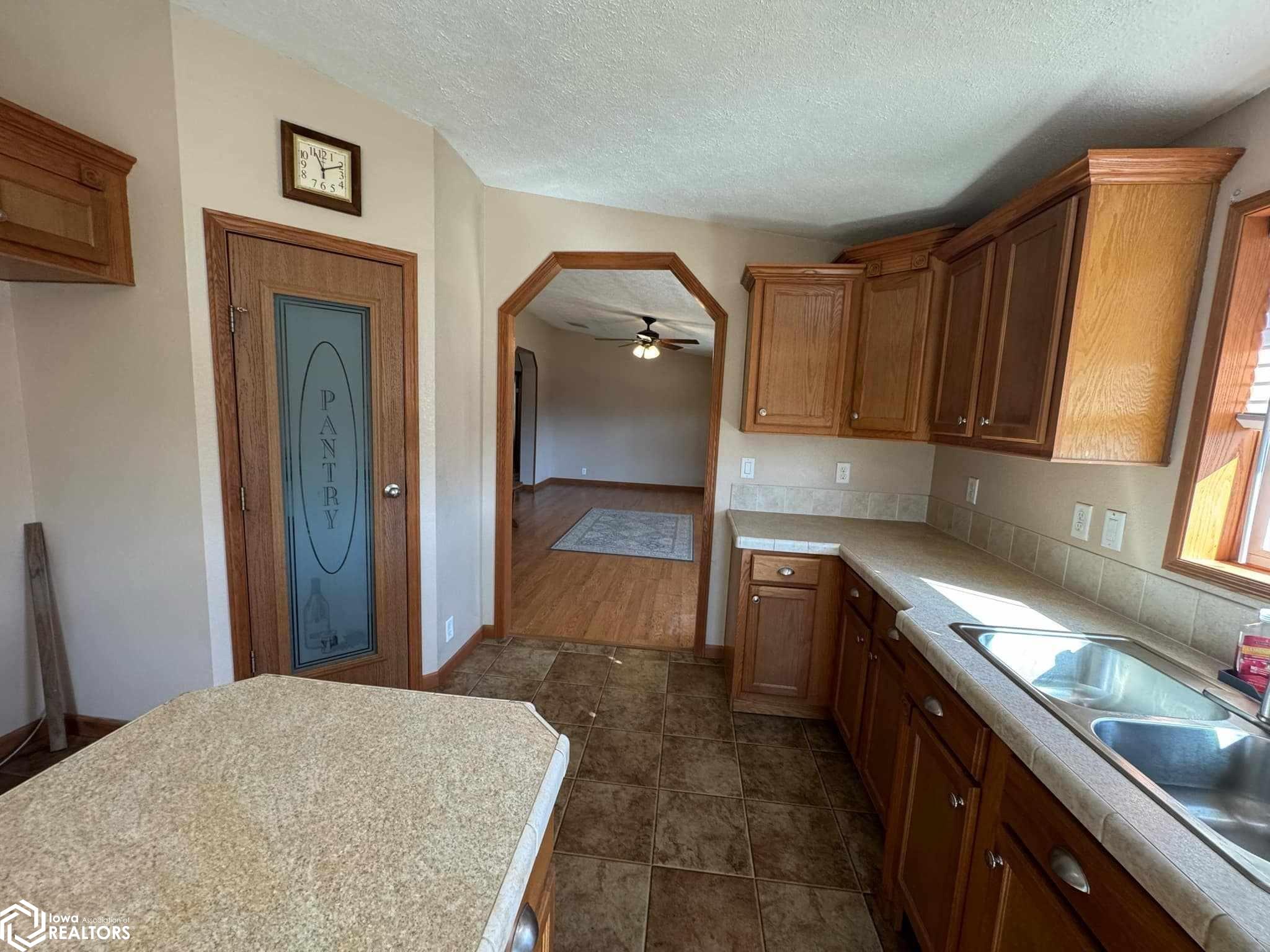 10166 Wildflower Drive, Unionville, Missouri image 15