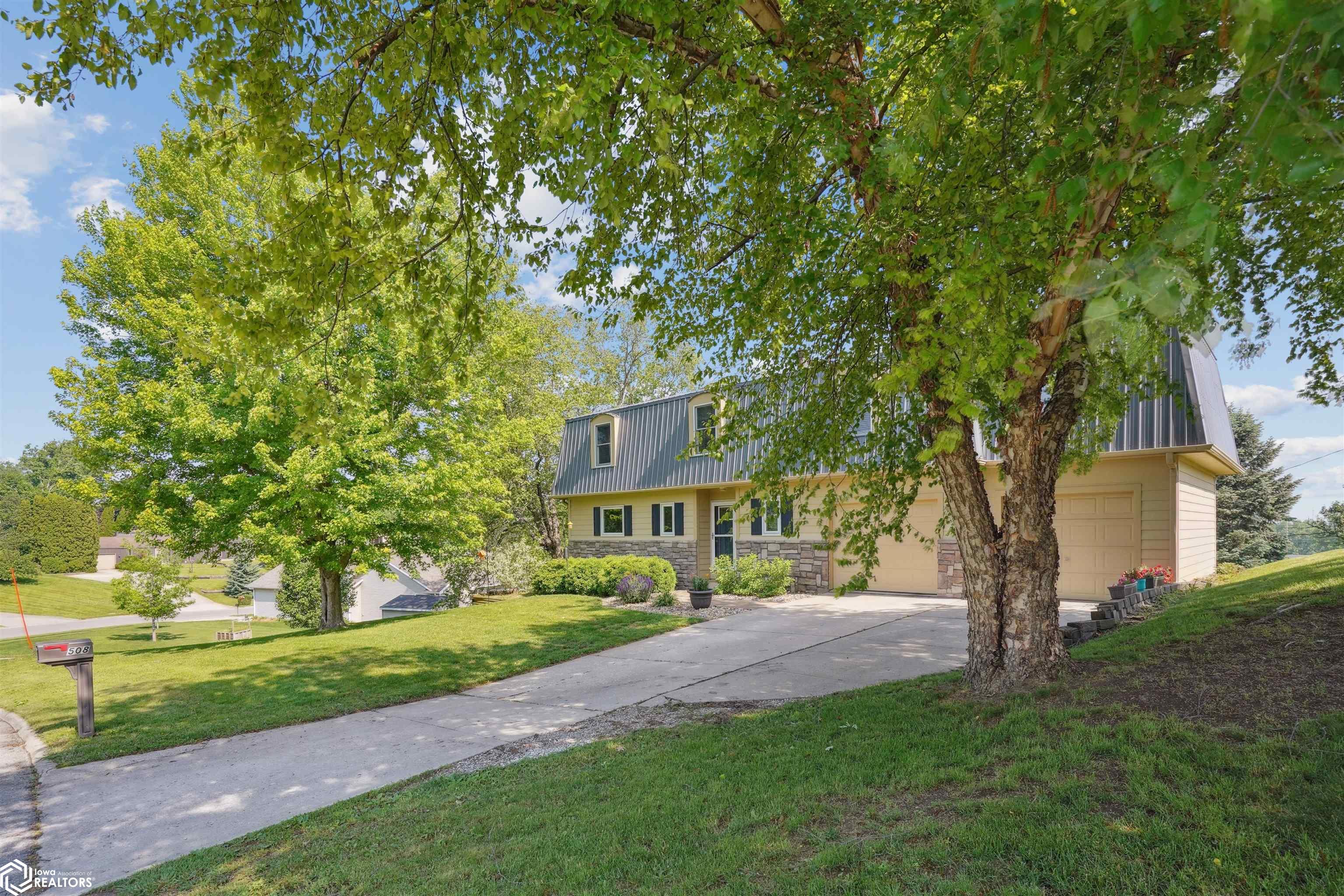 508 Brentwood Road, Marshalltown, Iowa image 2