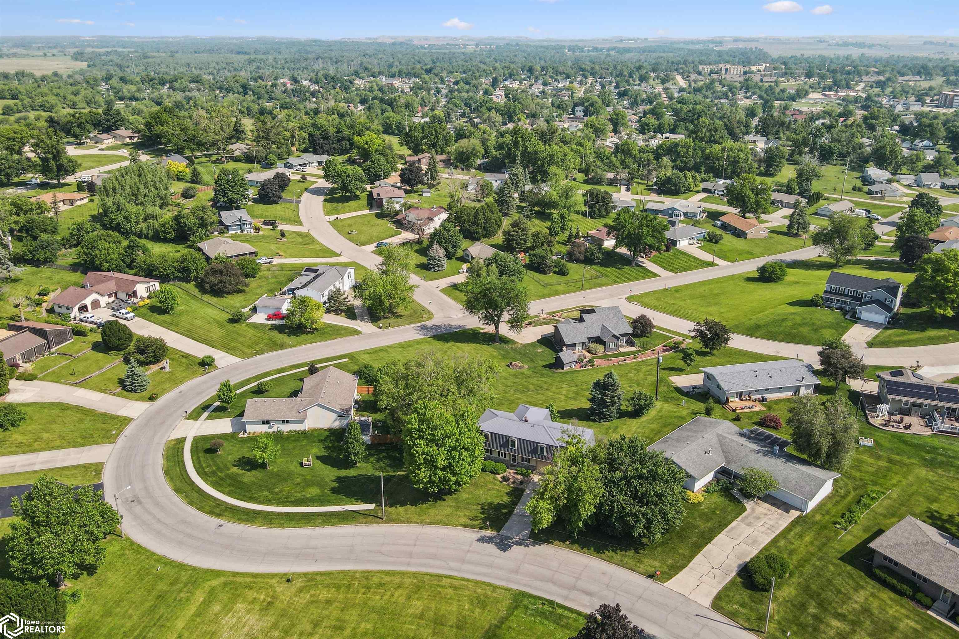 508 Brentwood Road, Marshalltown, Iowa image 34