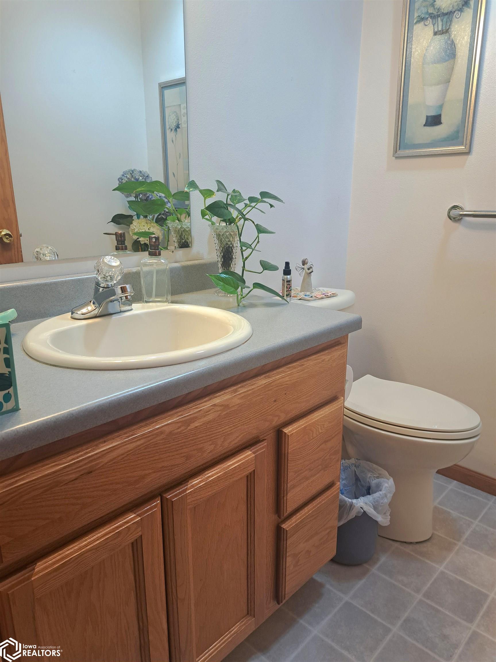 18028 Hwy. J5t, Mystic, Iowa image 25