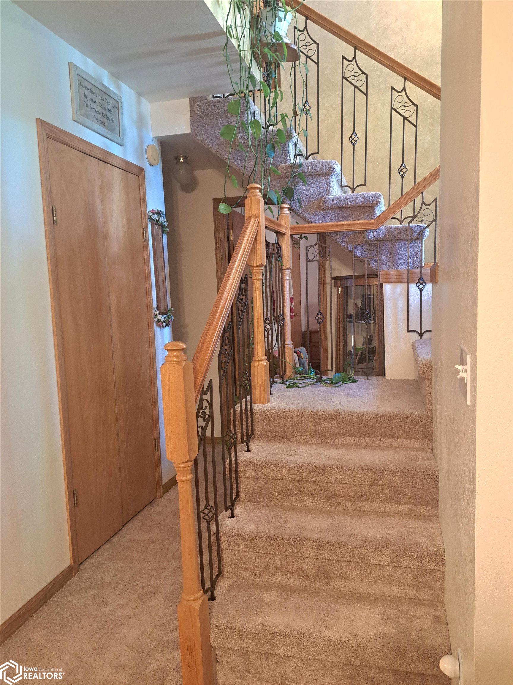 18028 Hwy. J5t, Mystic, Iowa image 32