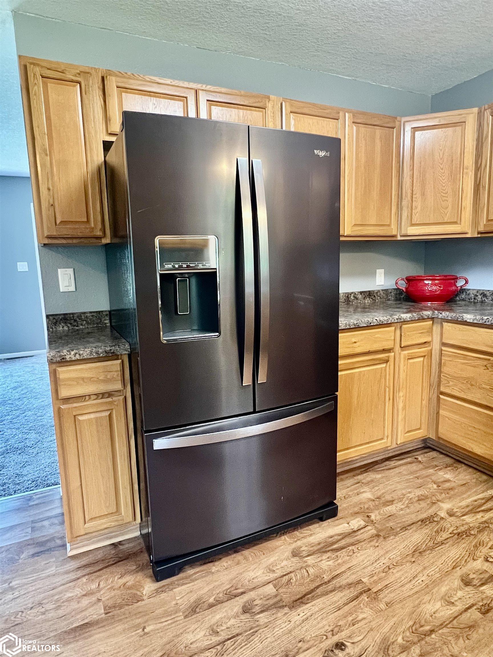 121 H Ave W, Albia, Iowa image 12
