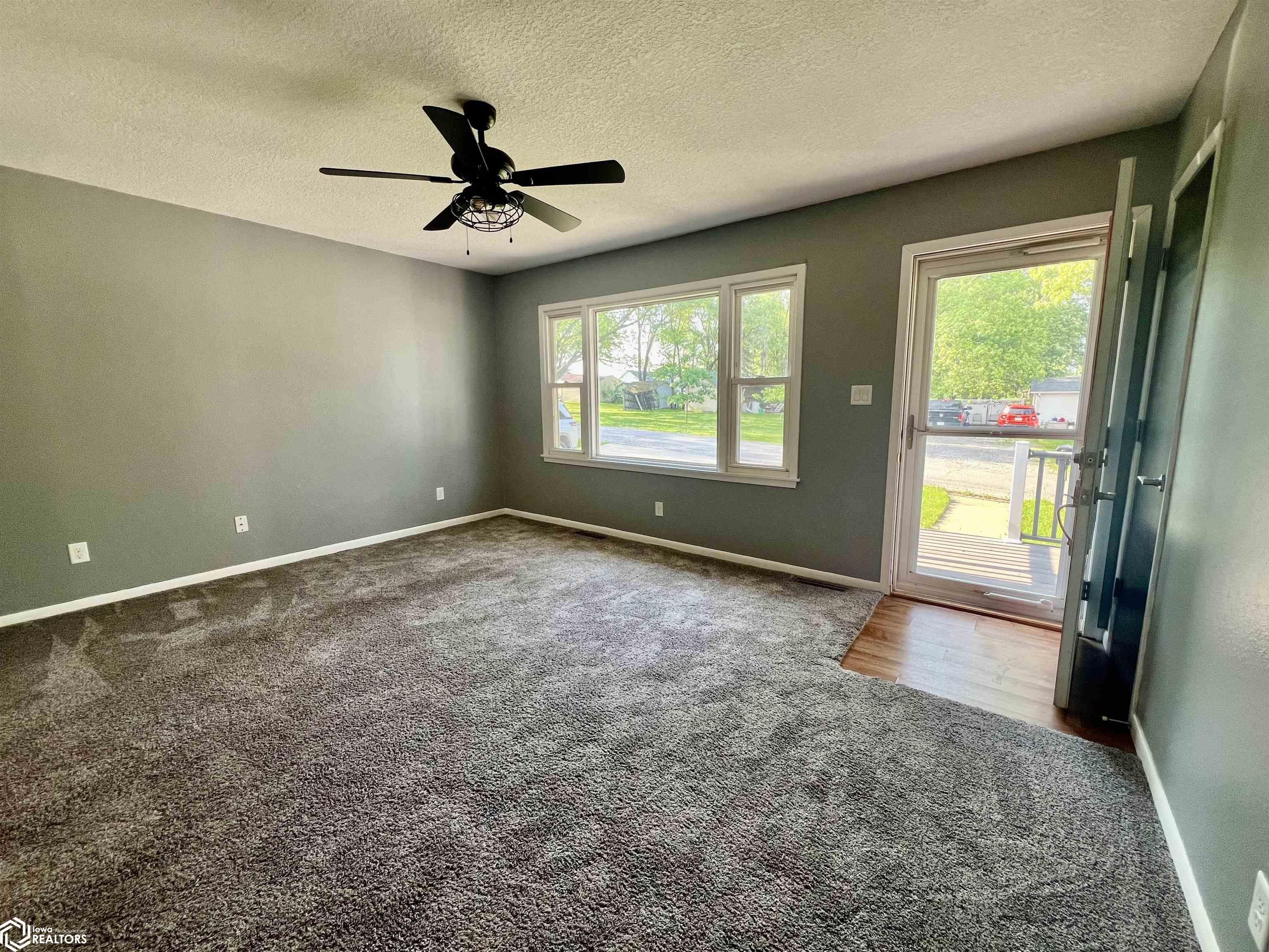 121 H Ave W, Albia, Iowa image 22