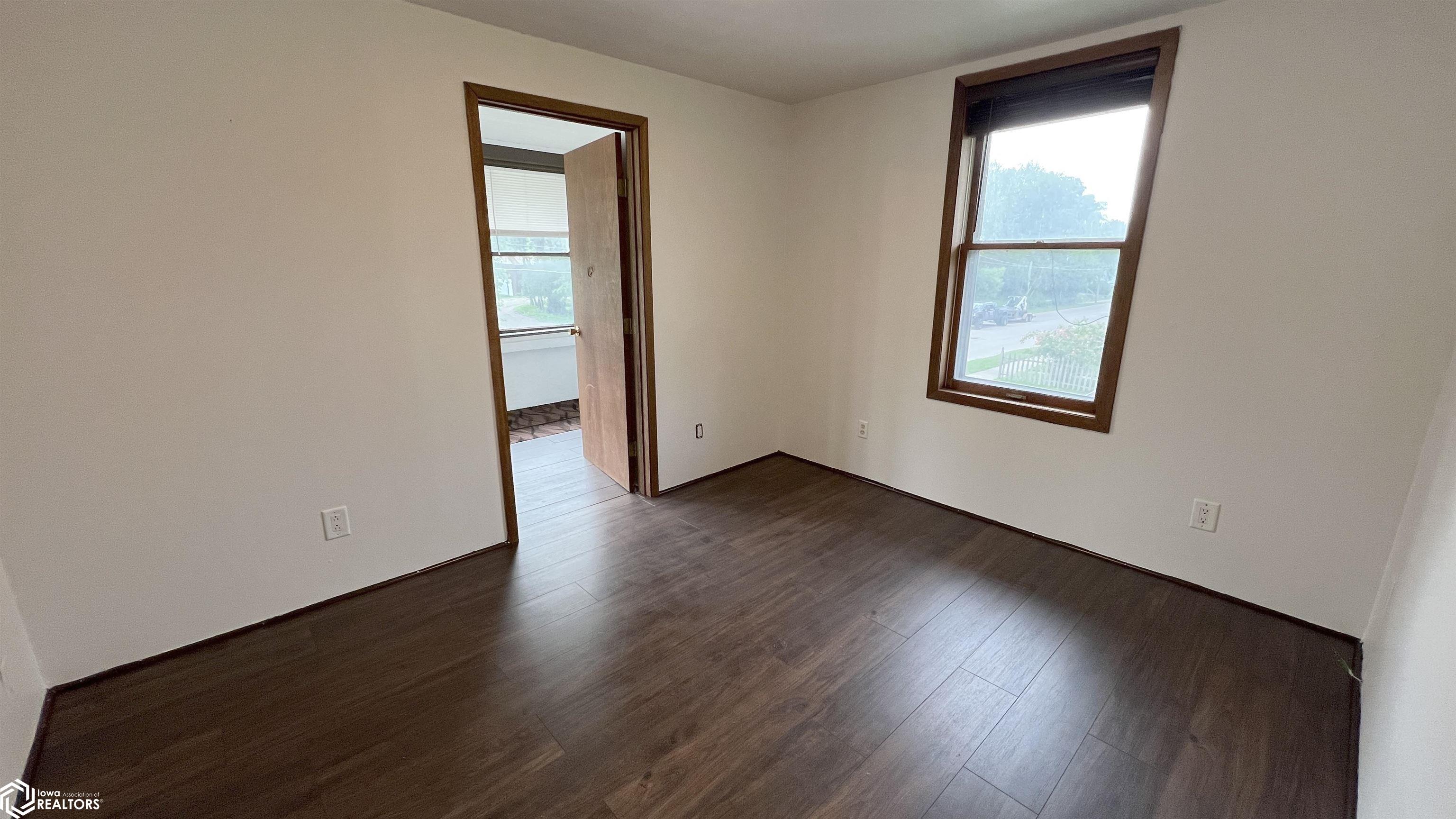 415 N N Massachusetts Avenue, Mason City, Iowa image 15
