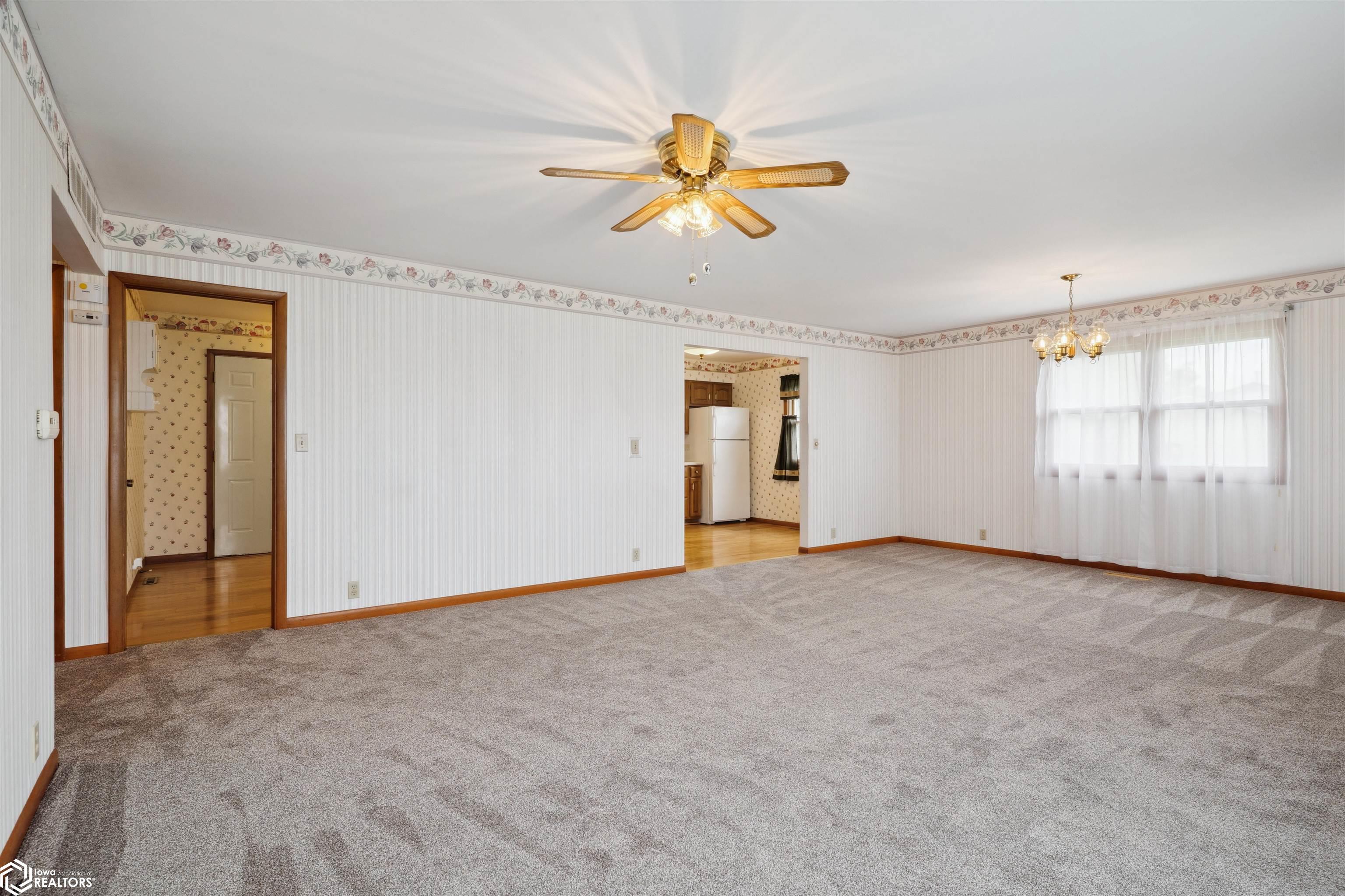 110 Kennedy St., New London, Iowa image 6