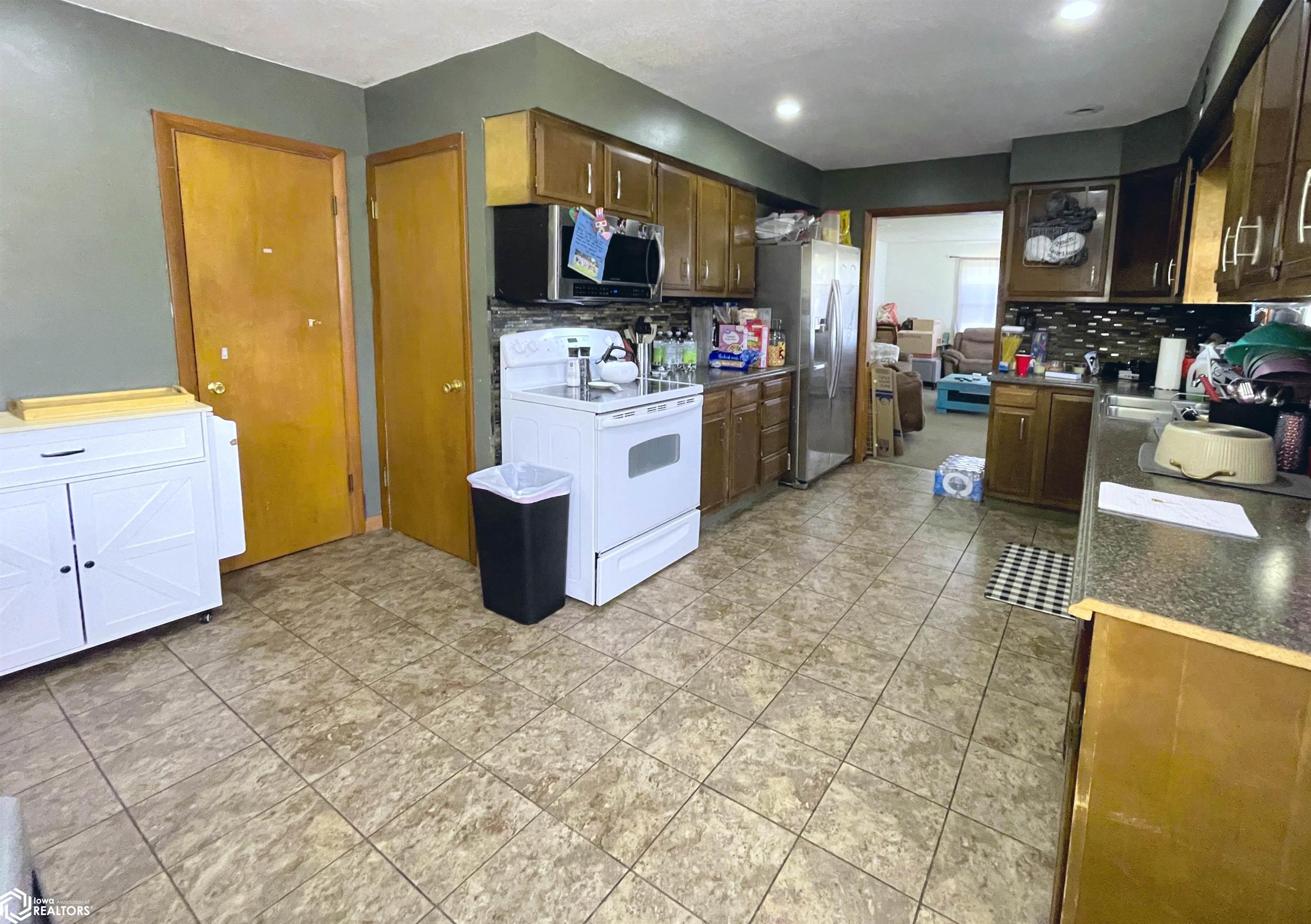1 Navaho Drive, Keokuk, Iowa image 5