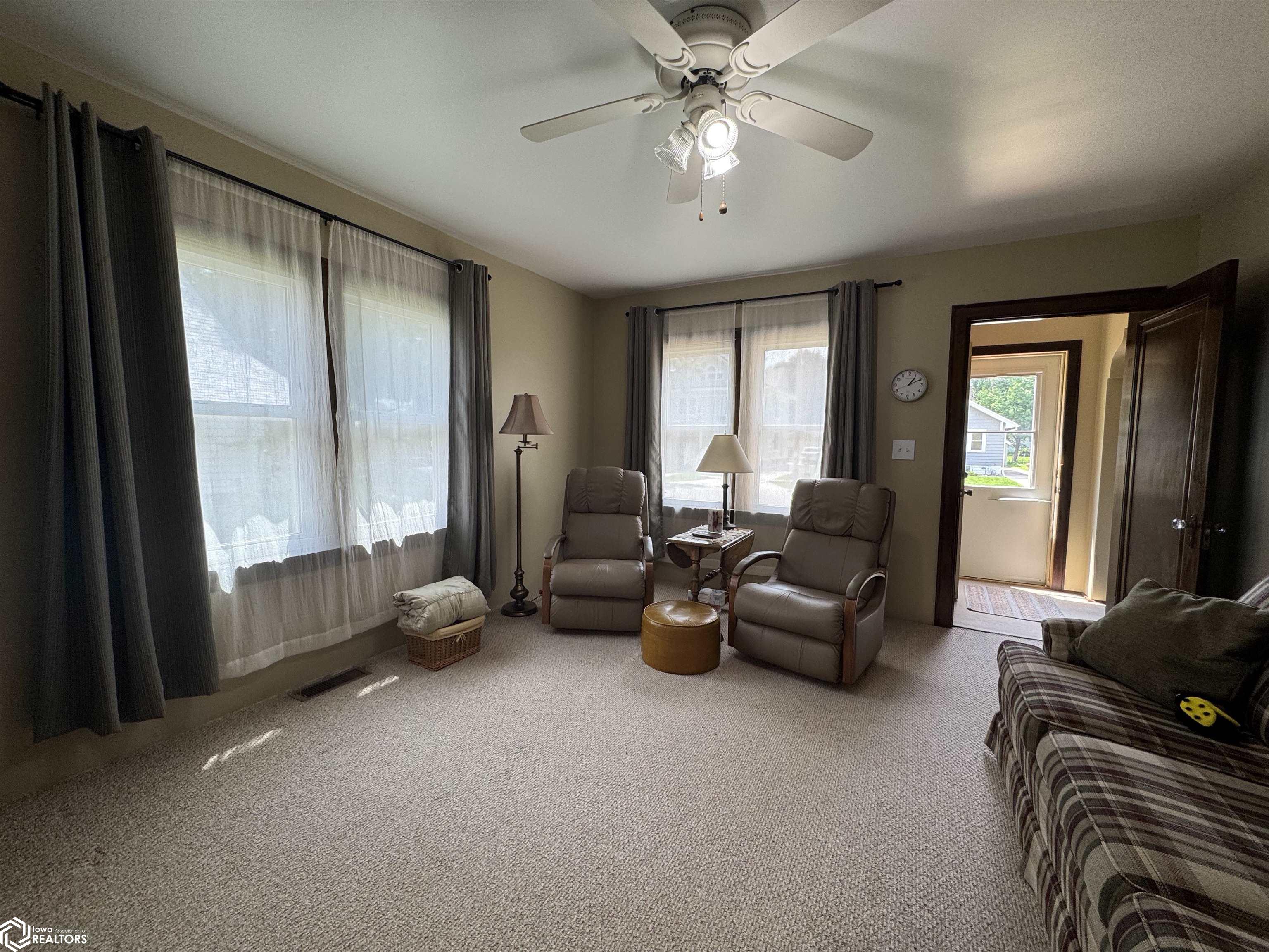 216 N 12th Street, Clear Lake, Iowa image 3