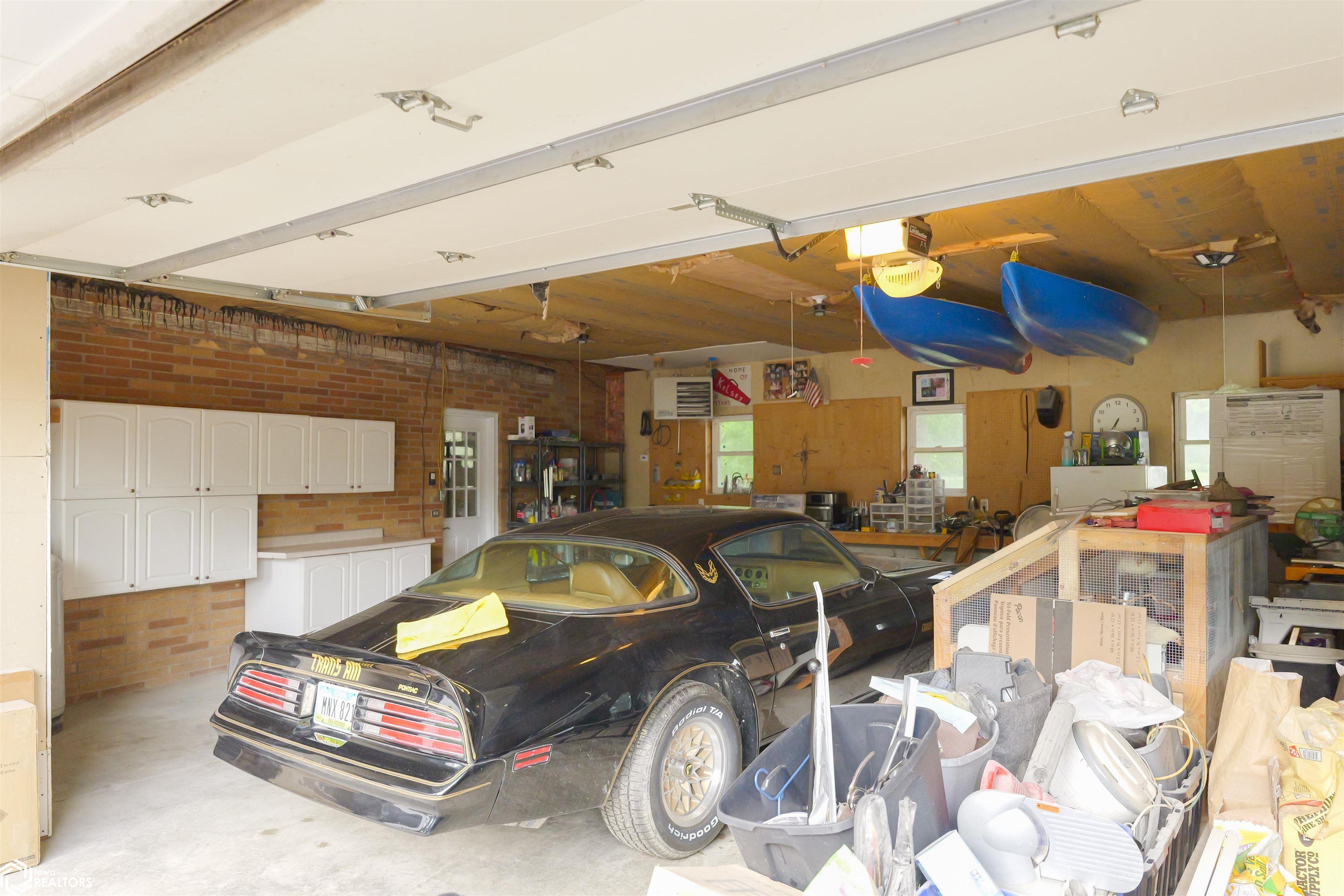 6 Edgewood Place, Burlington, Iowa image 11