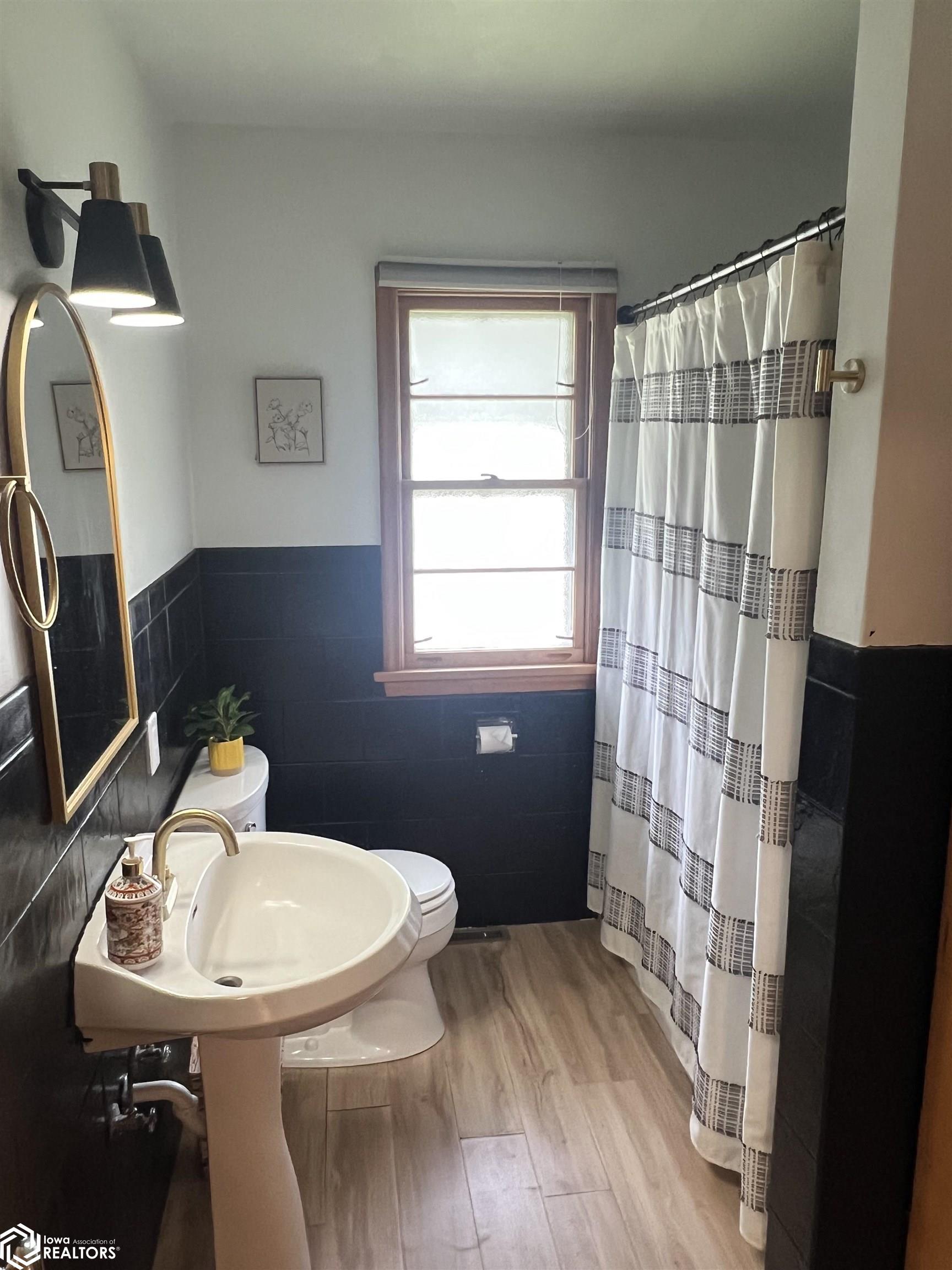 714 Thorn Street, Stanton, Iowa image 14